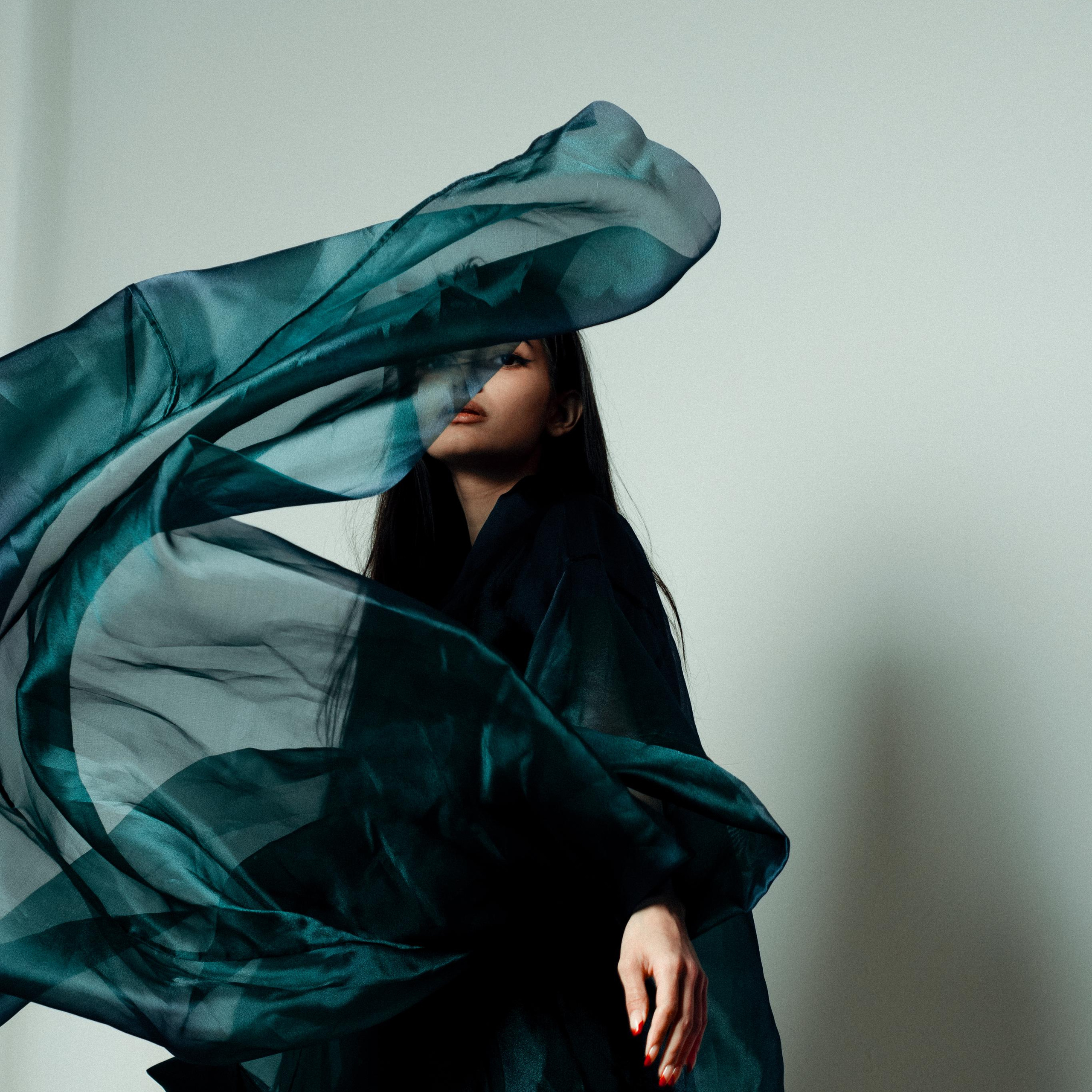 Ева. Главная