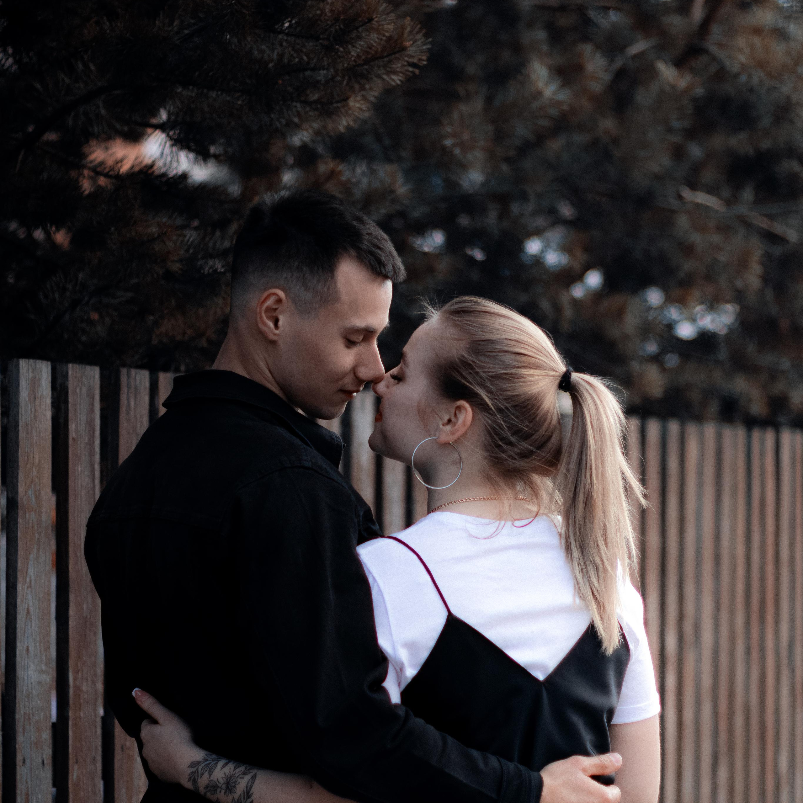 Карина и Евгений. Главная