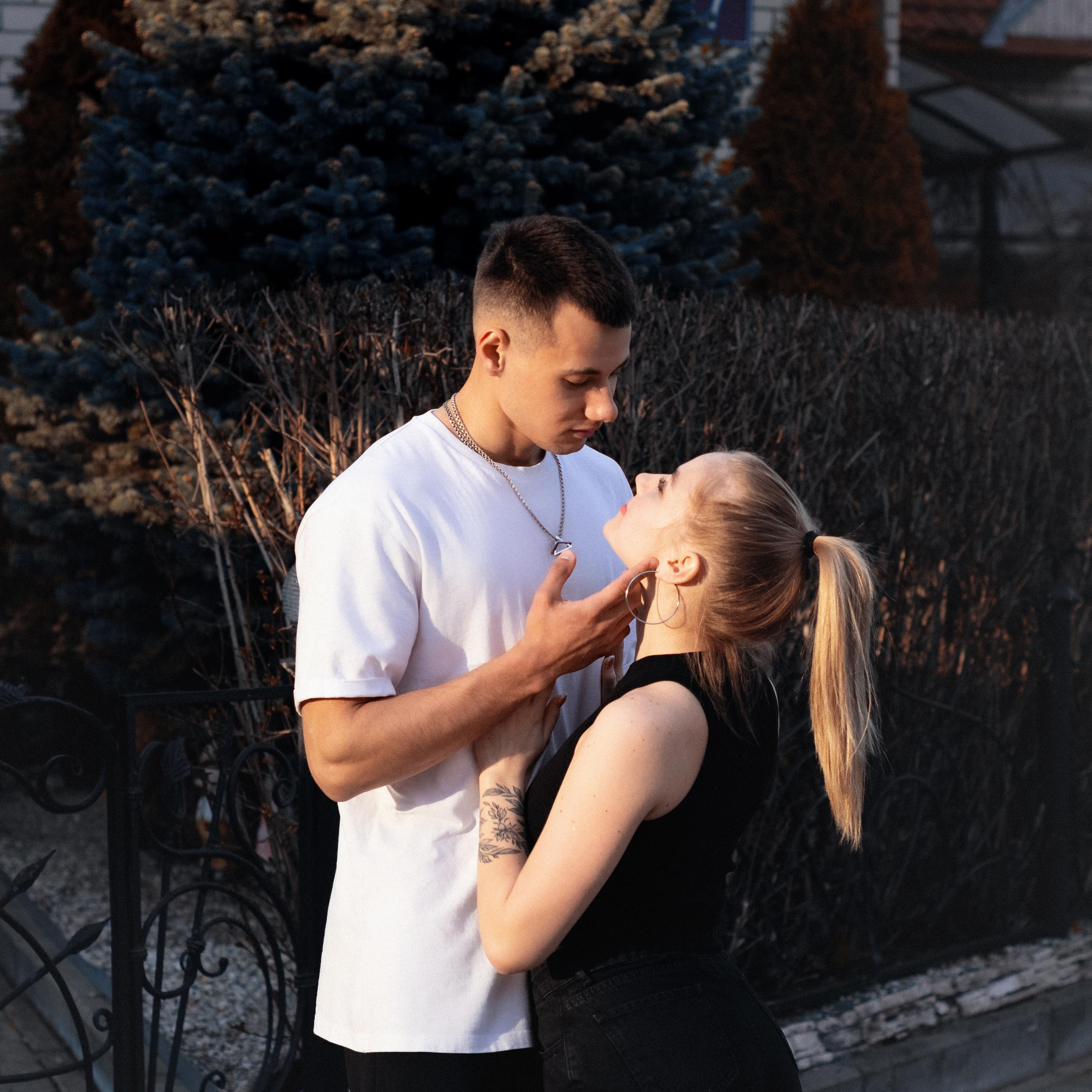 Карина и Евгений. Главная