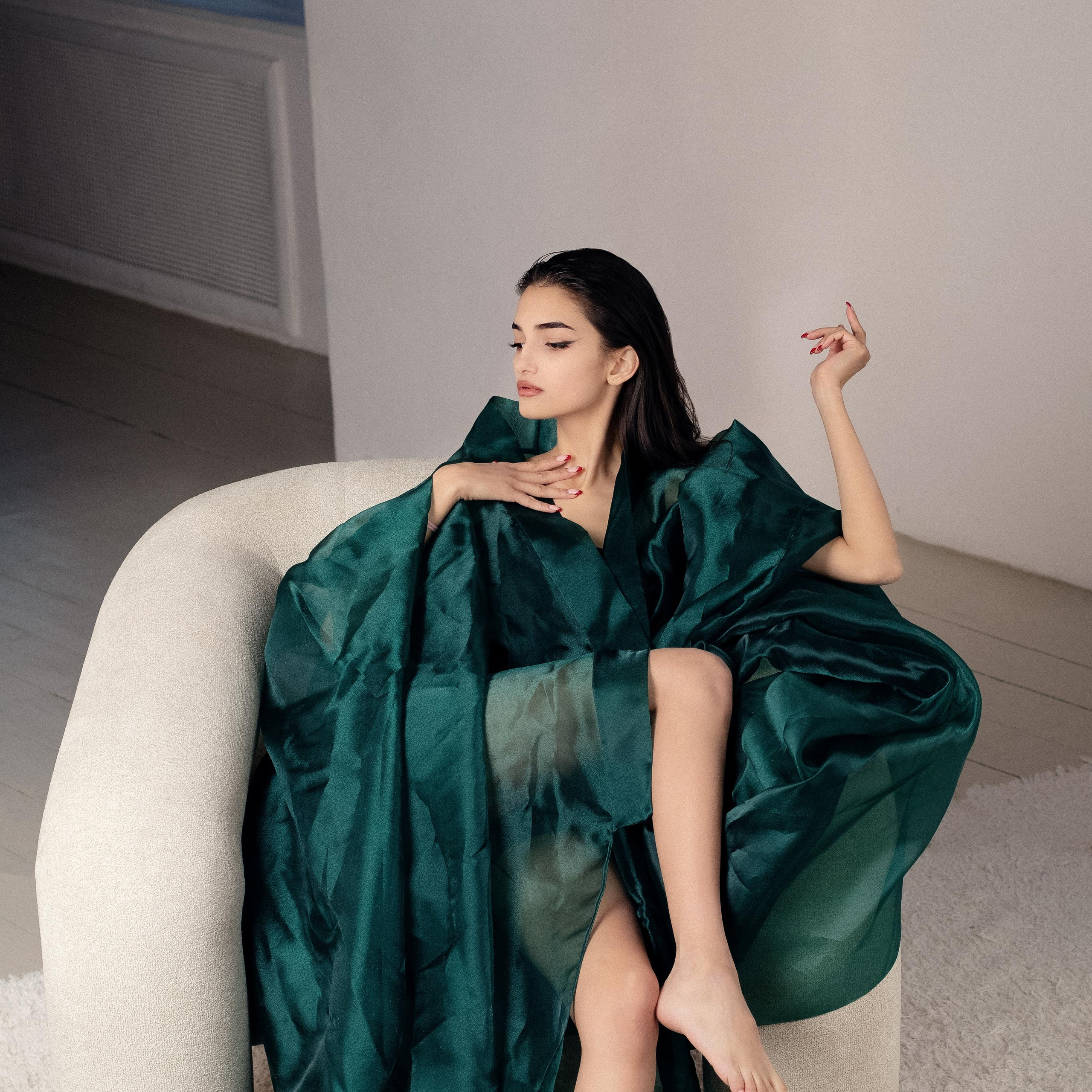 Ева. Главная