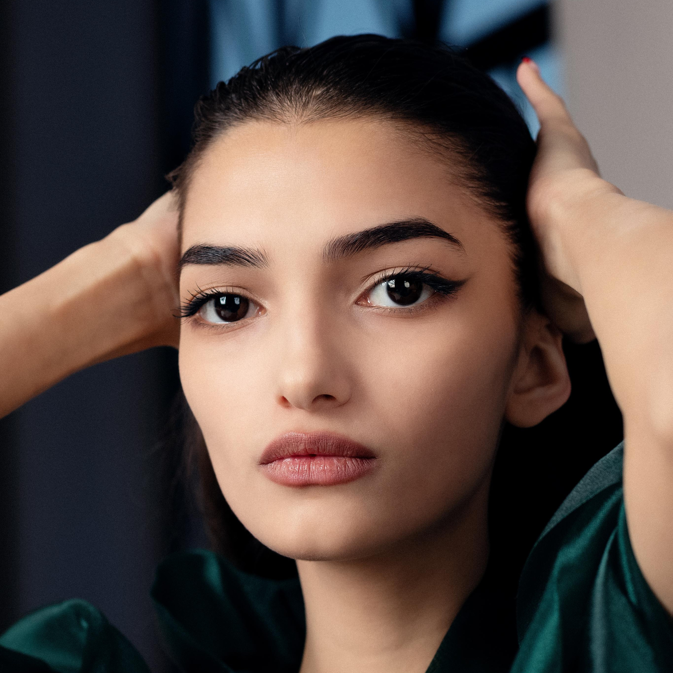 Ева. Главная