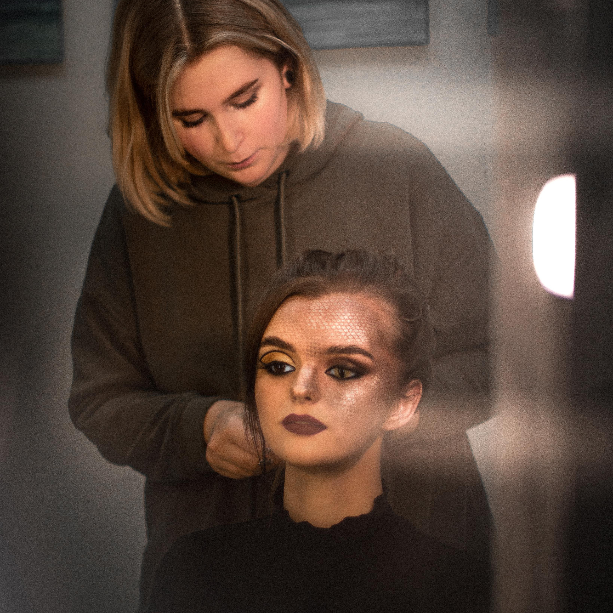 Сара. Главная