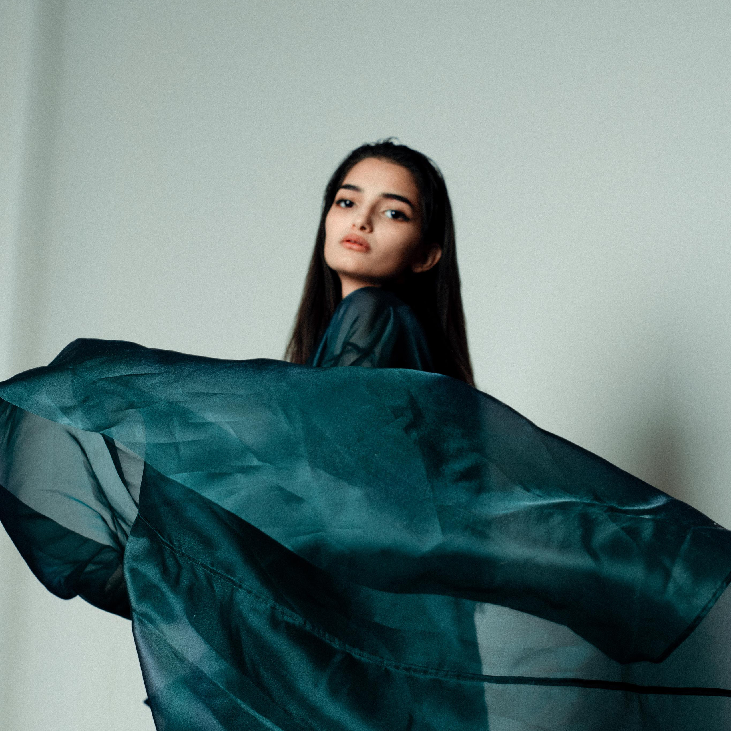 Ева. Главная