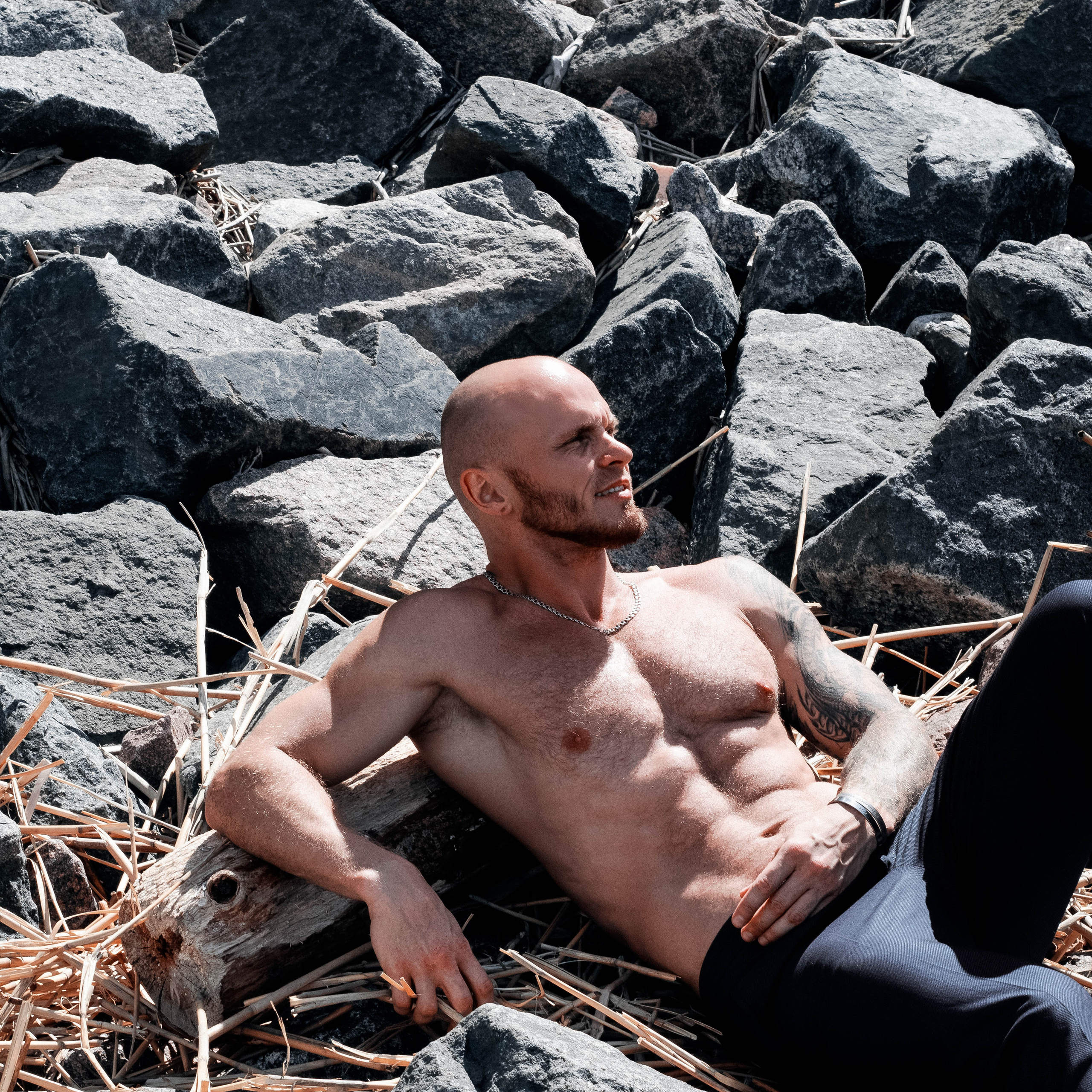 Антон. Главная