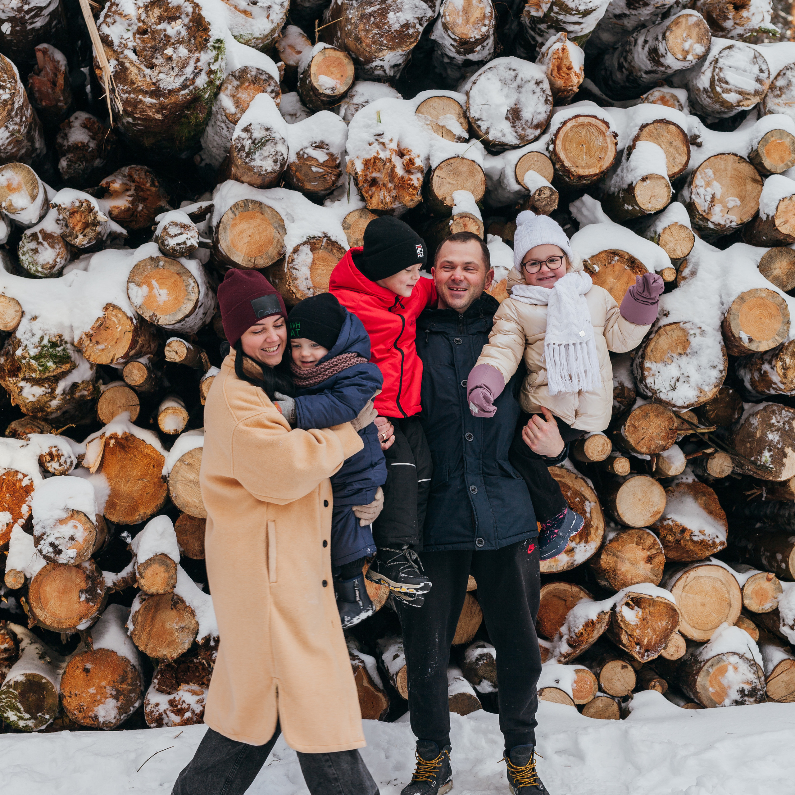 Сава, Влада, Сергей, Вероника, Руслан