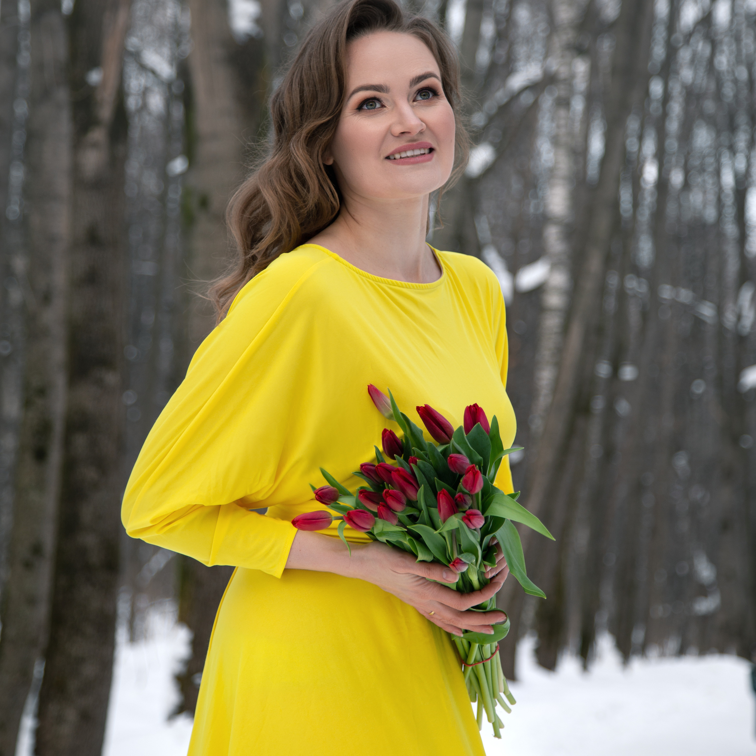 Зимняя фотосессия с&nbsp;тюльпанами