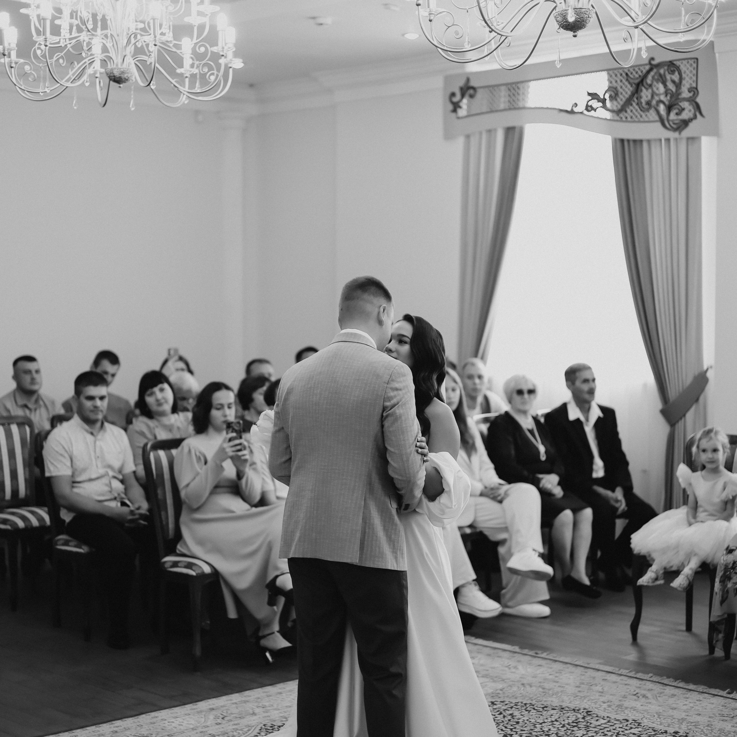 Полина & Денис | 2023 г. Фотограф Ялуторовск/Тюмень Колесникова Анна