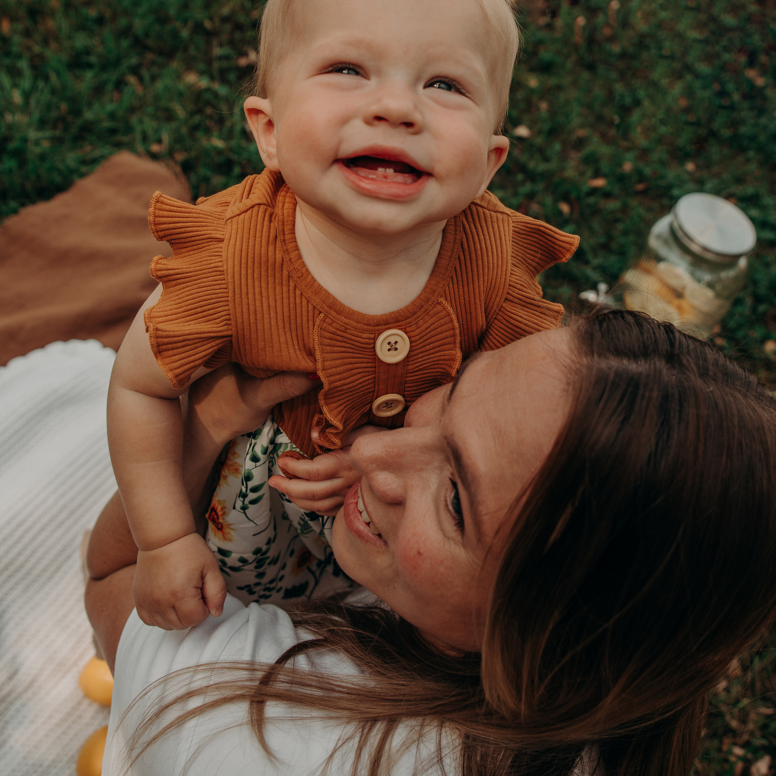 Яркие лимонные