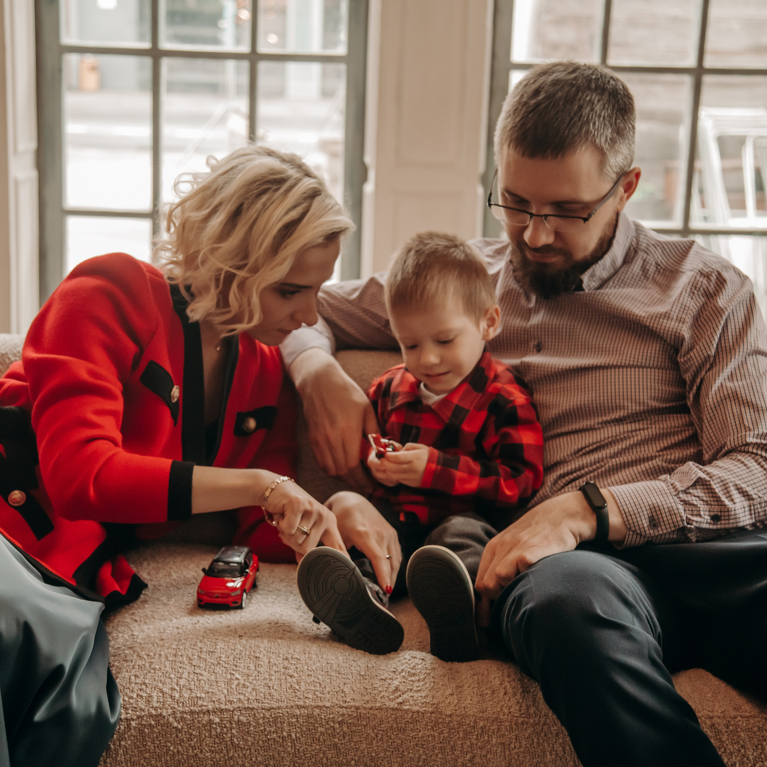 Ваня с мамой и папой