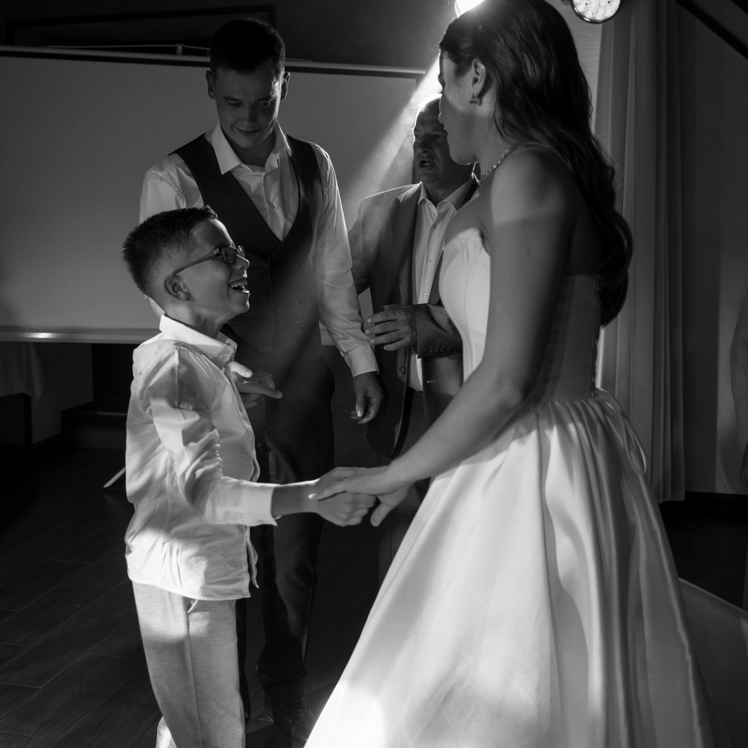 Почему и зачем нужен фотограф в банкетном зале?. Фотограф Сальск Катерина