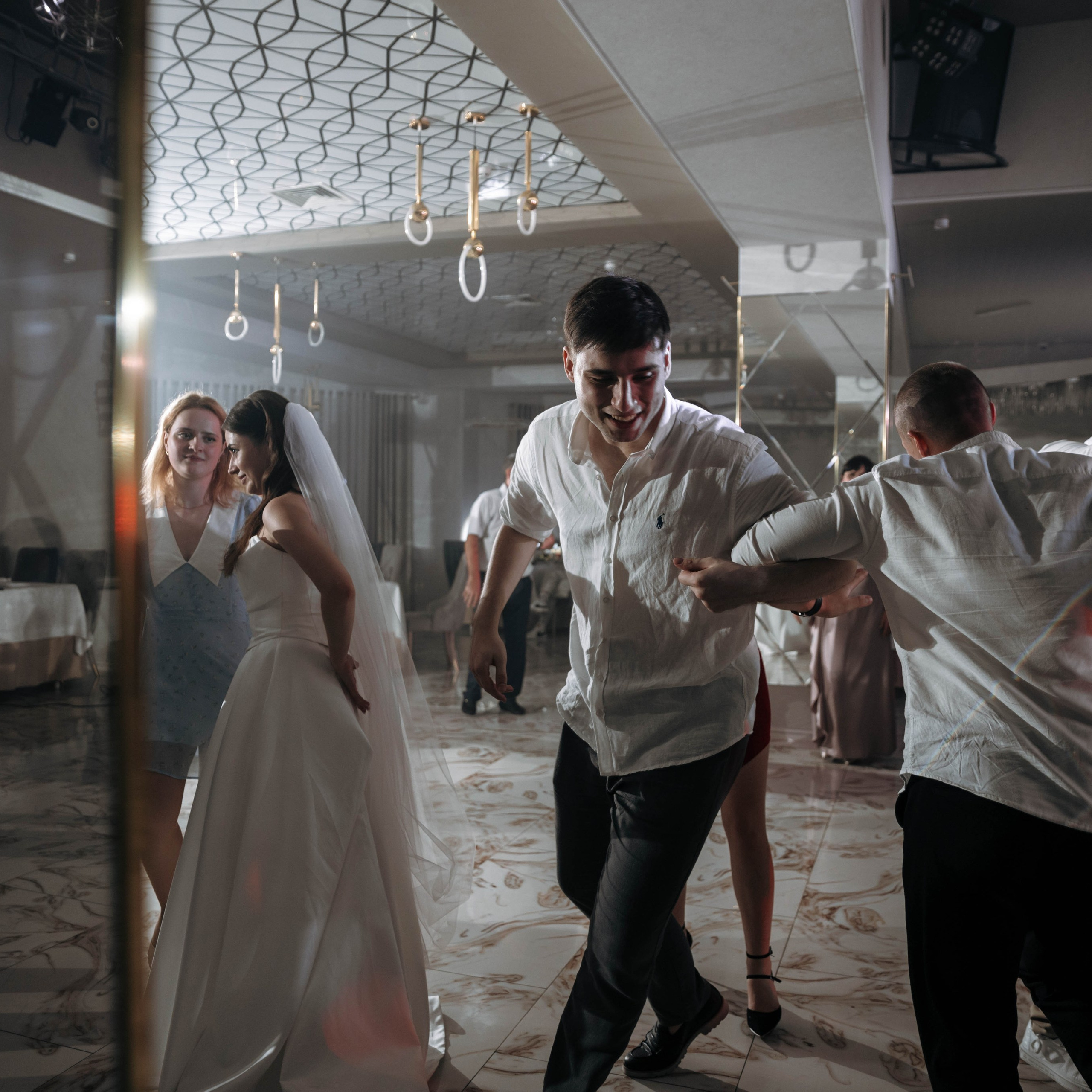 Почему и зачем нужен фотограф в банкетном зале?. Фотограф Сальск Катерина