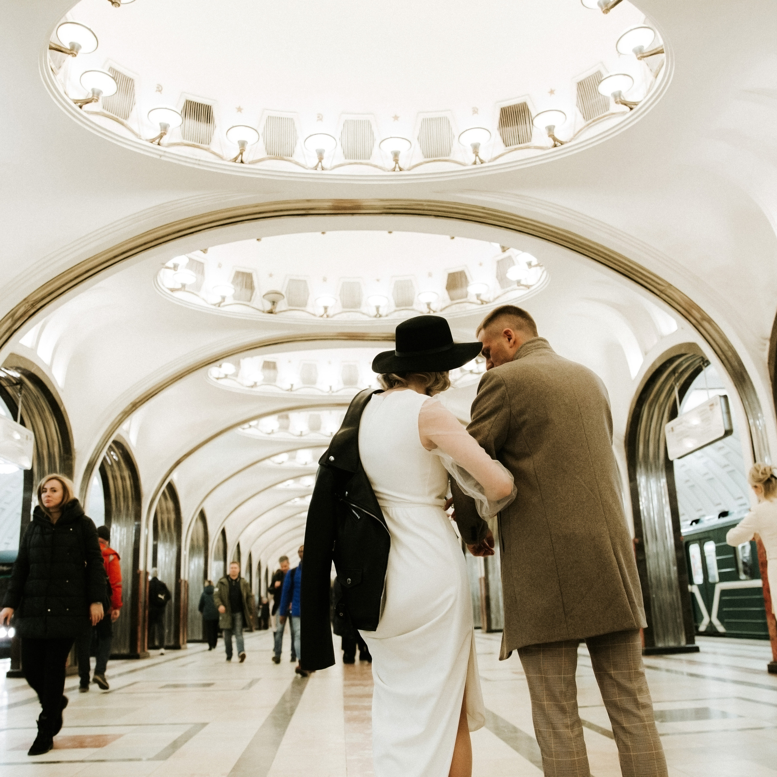 Underground. Семейный и свадебный фотограф в Москве и МО Женя Истинова