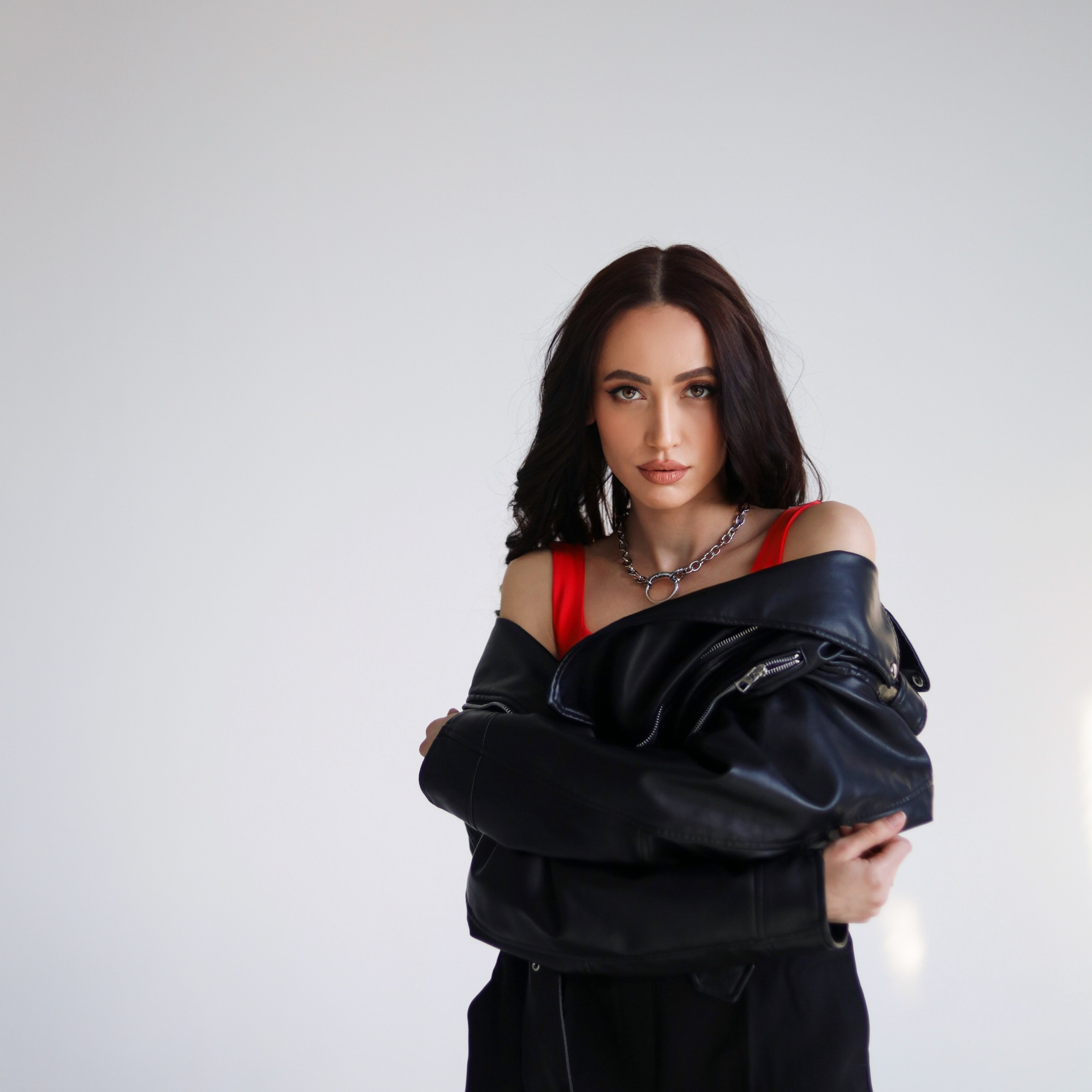 Юлия. Студия 1308