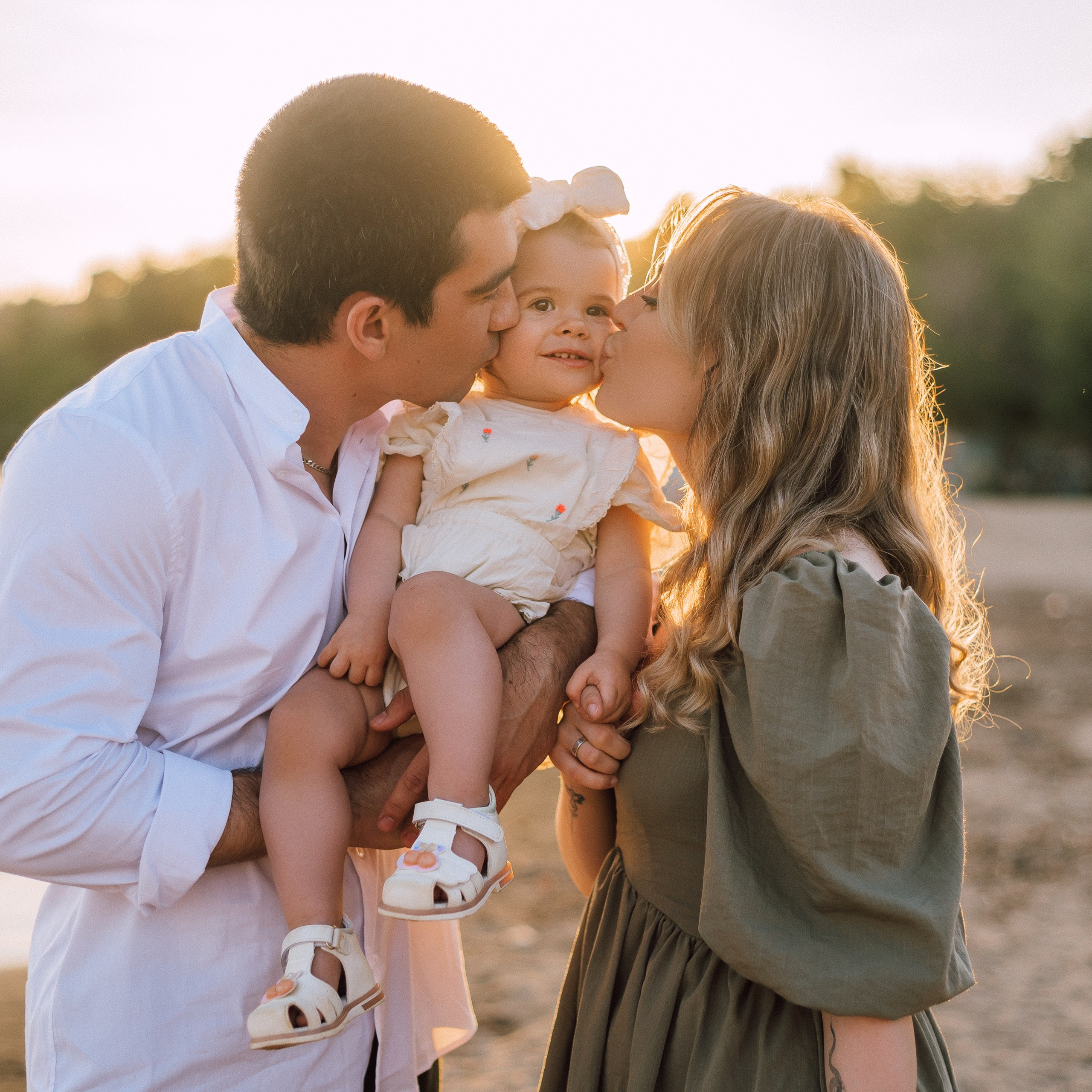 Макс, Саша, Мира