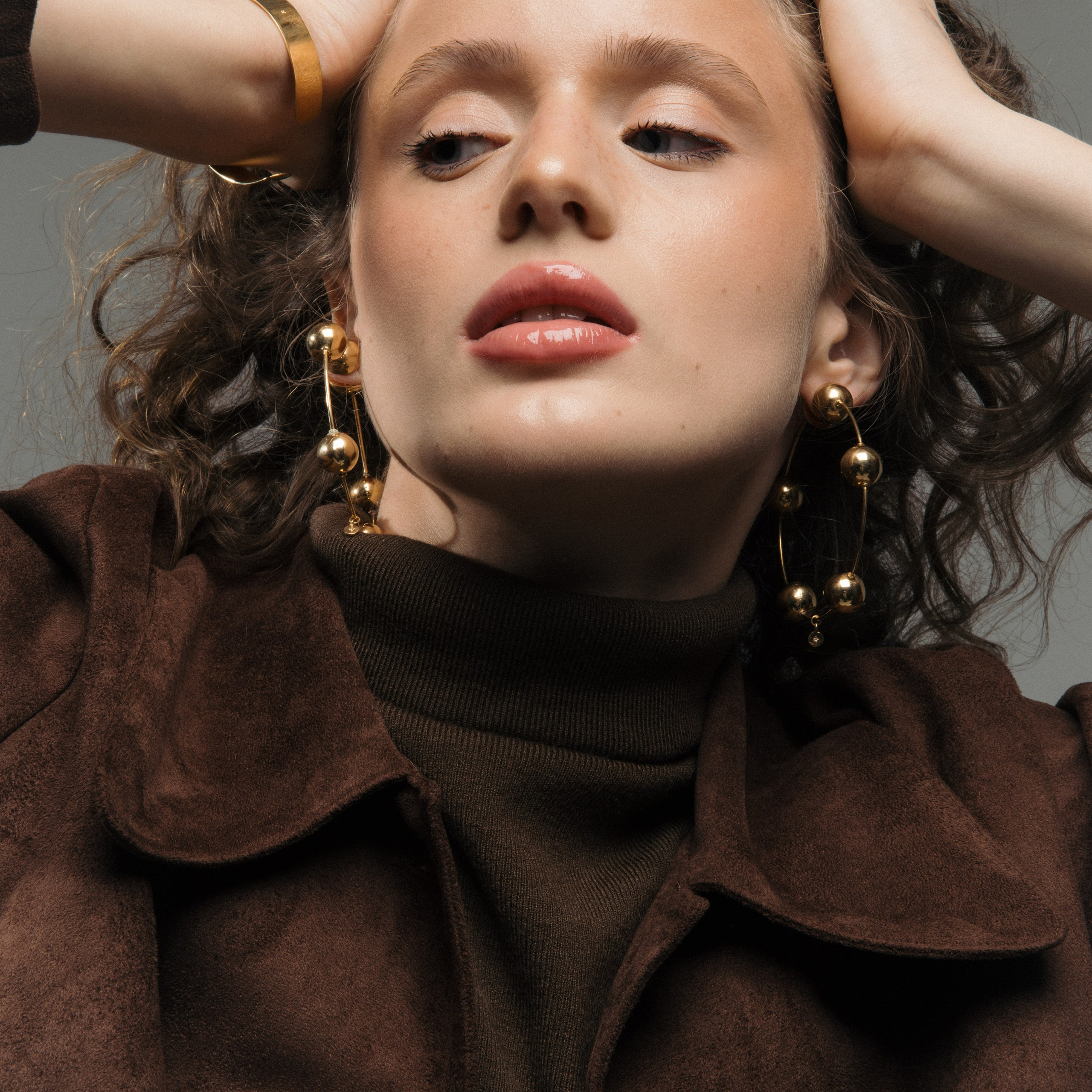 VALE 9781 brand 1.0. Annsekx