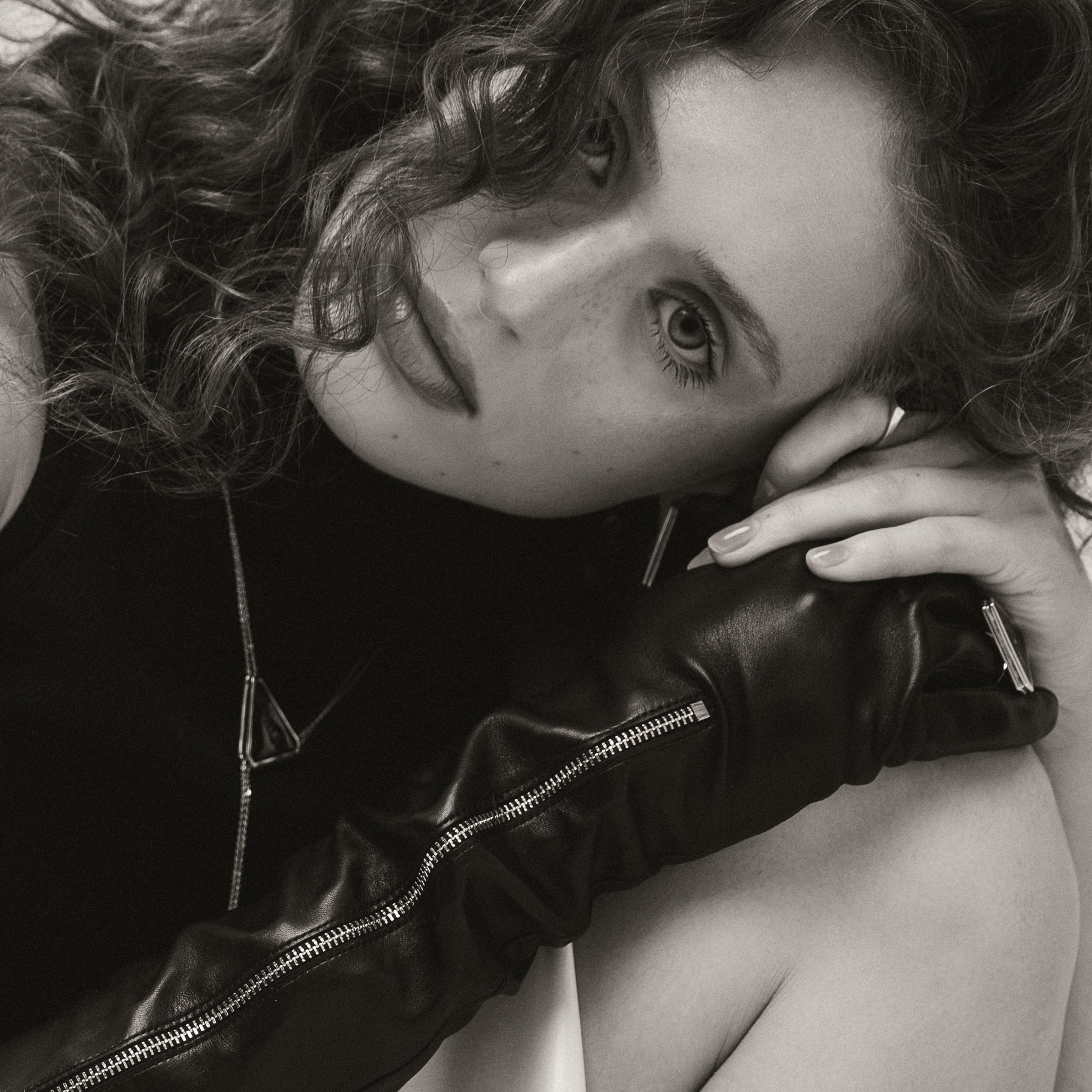 VALE 9781 brand 1.0. Annsekx