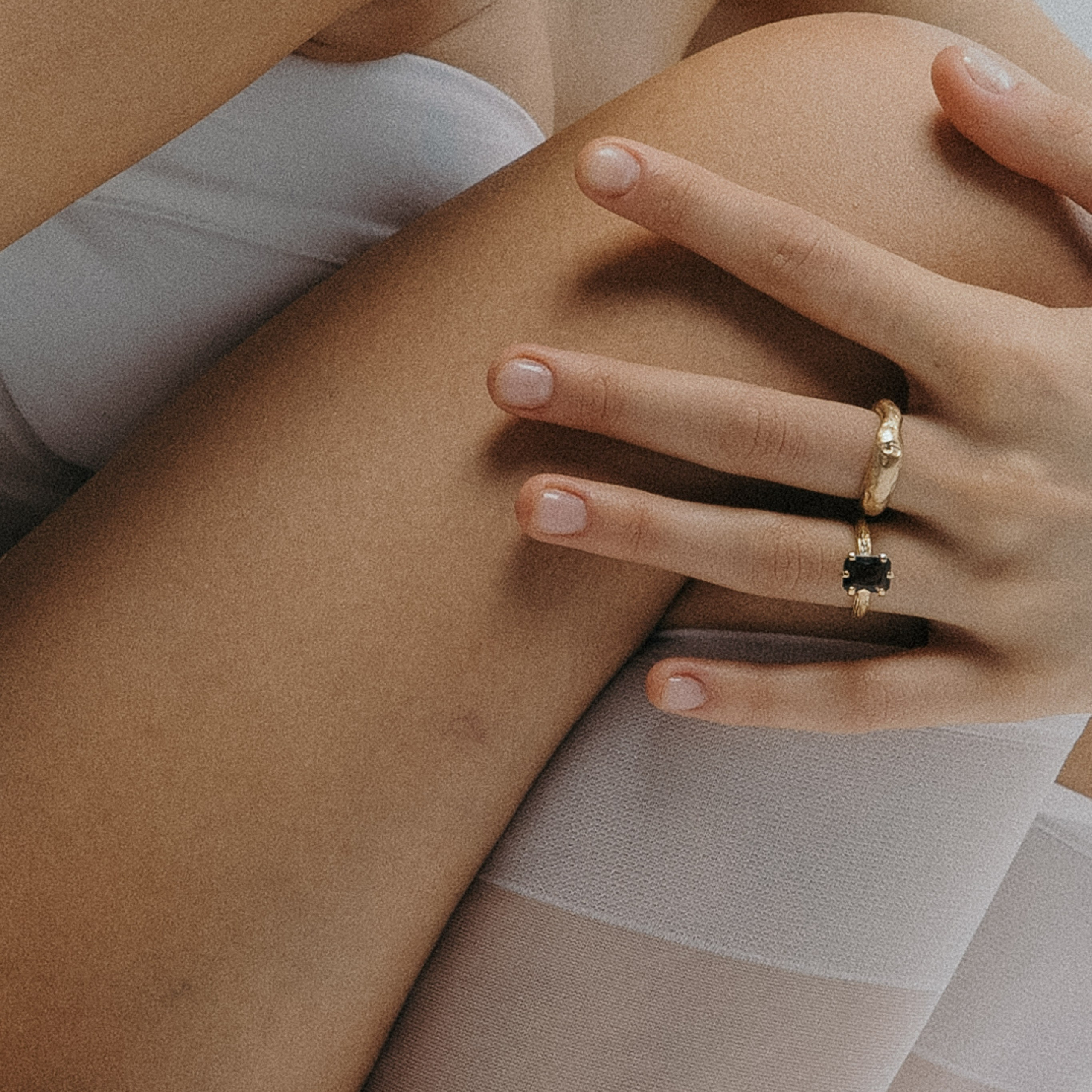 MARI CUSH brand. Annsekx