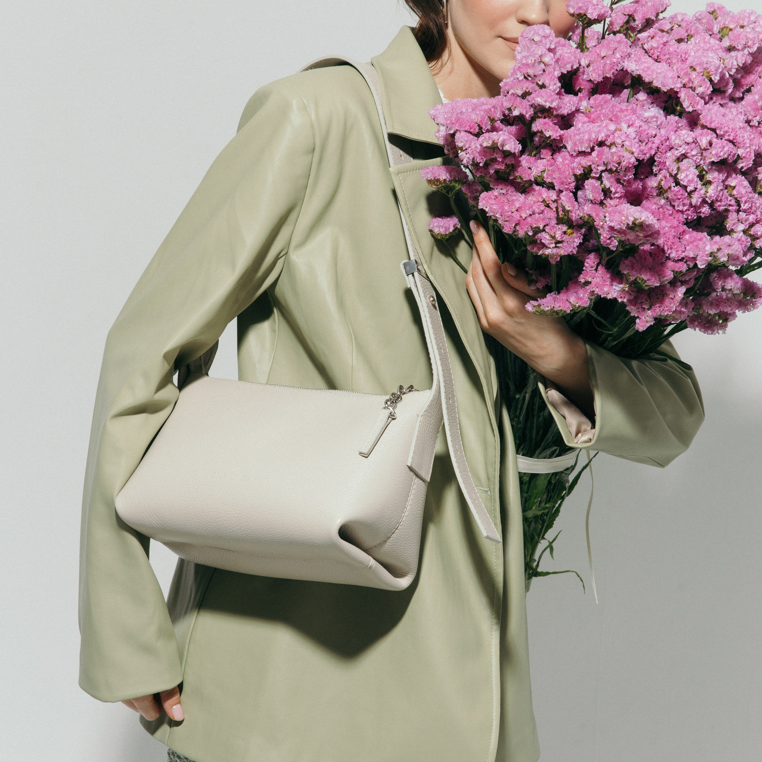 GNATOVSKA brand. Annsekx