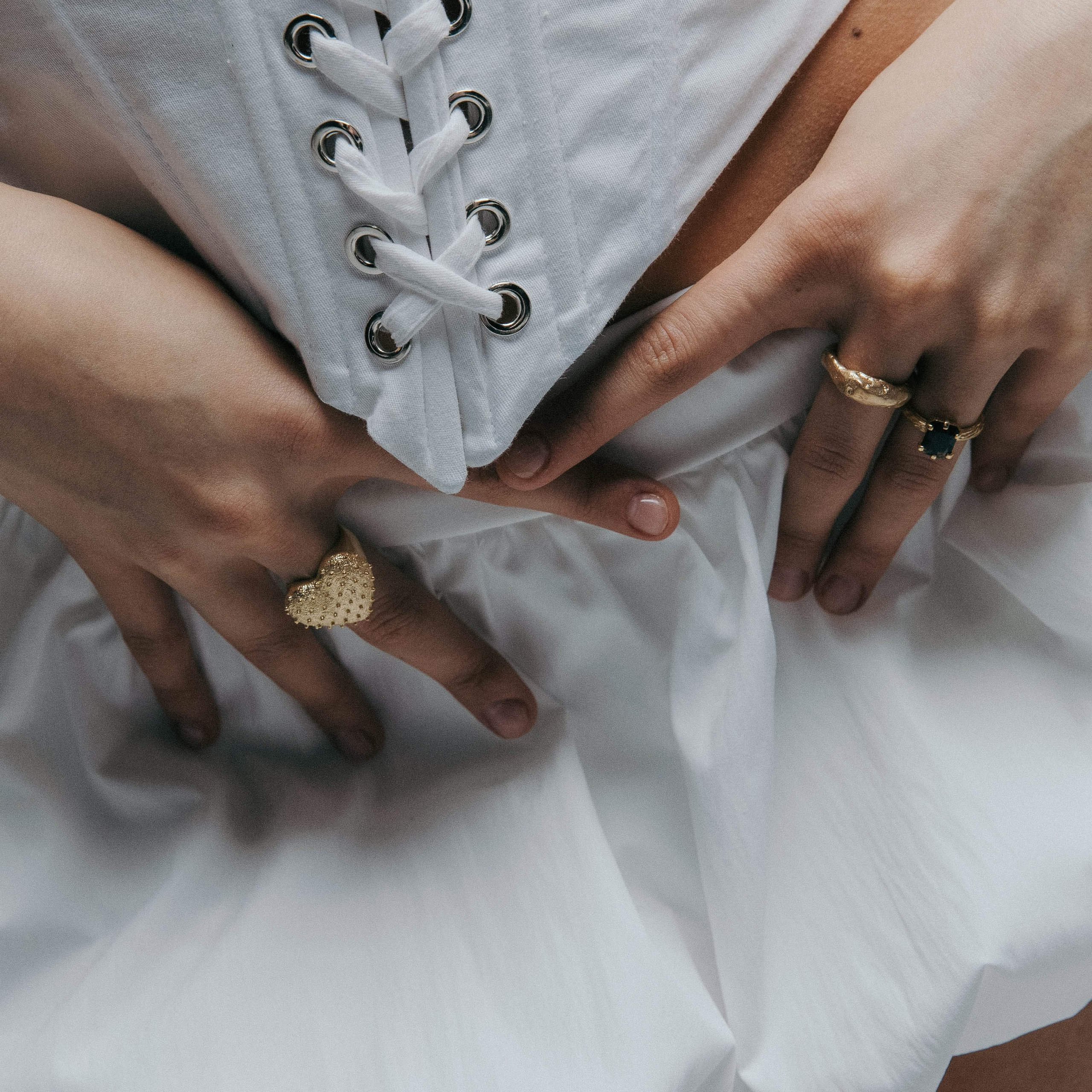 MARI CUSH brand. Annsekx