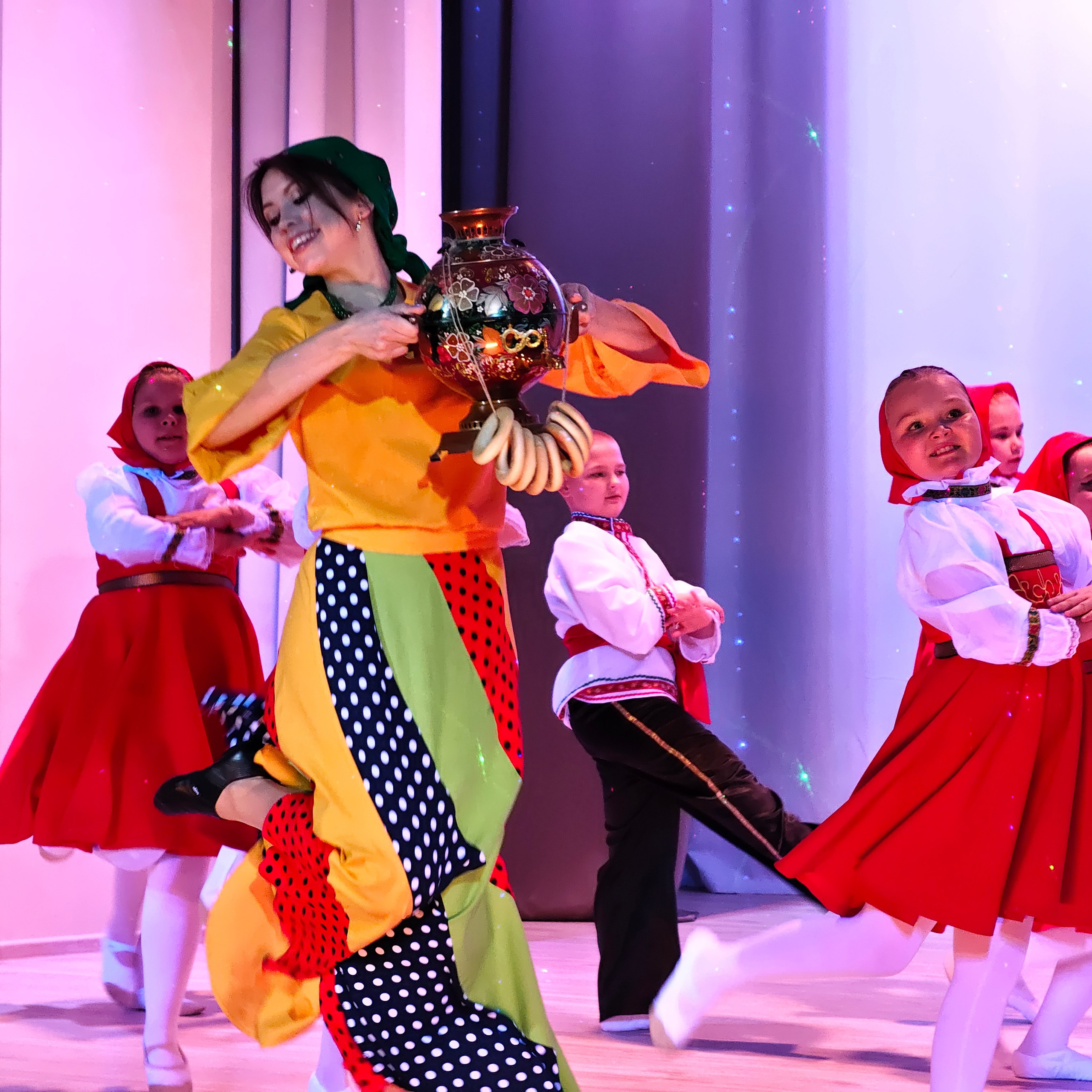 «Царевна лебедь и Новогоднее чудо». Студия Джобса