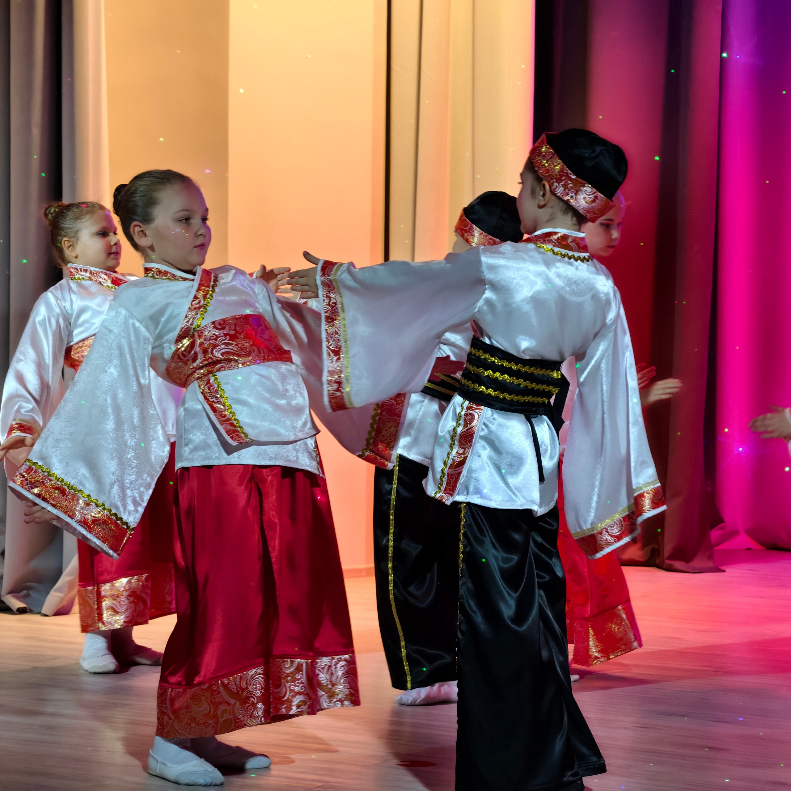 «Царевна лебедь и Новогоднее чудо». Студия Джобса