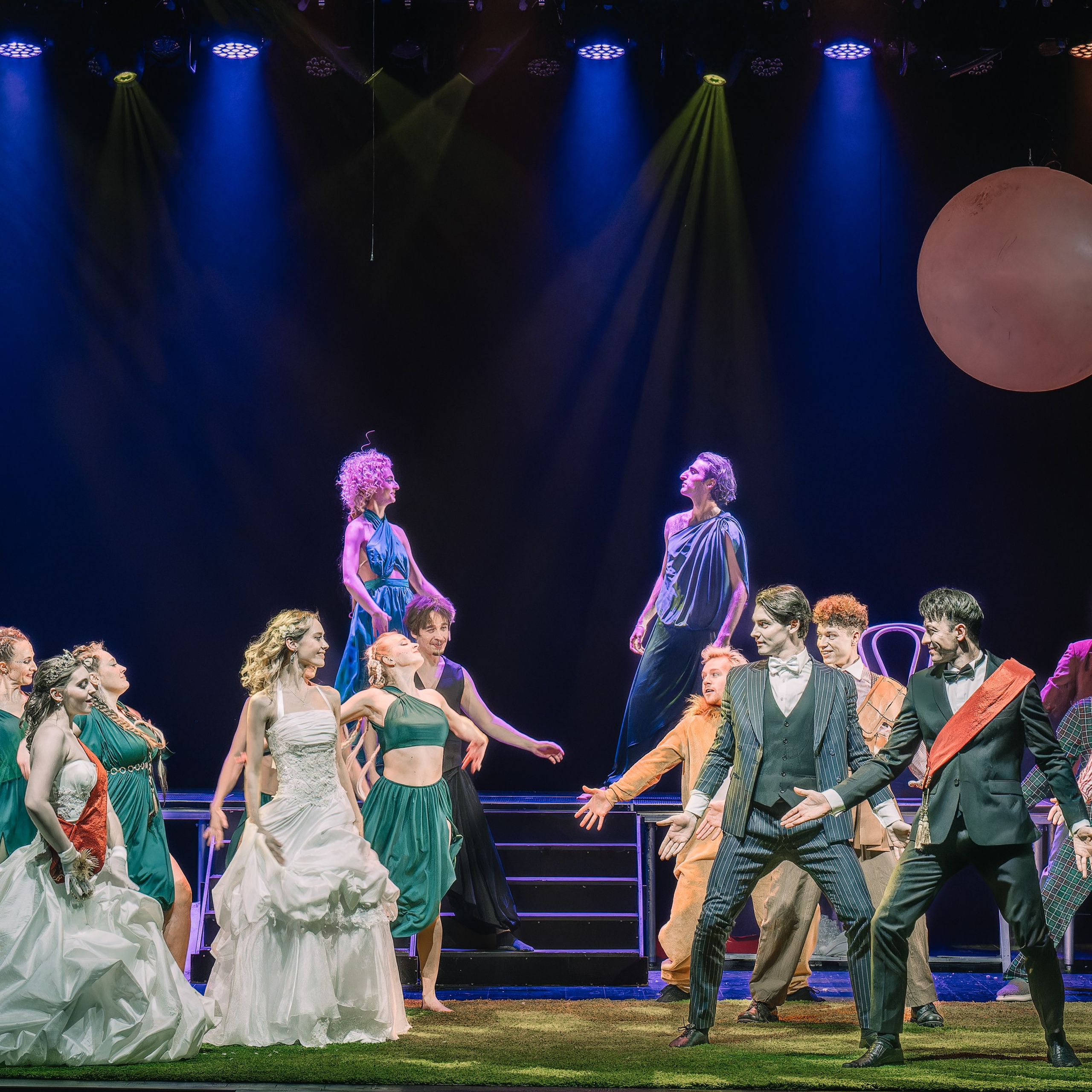 театр Роста: Сон в летнюю ночь