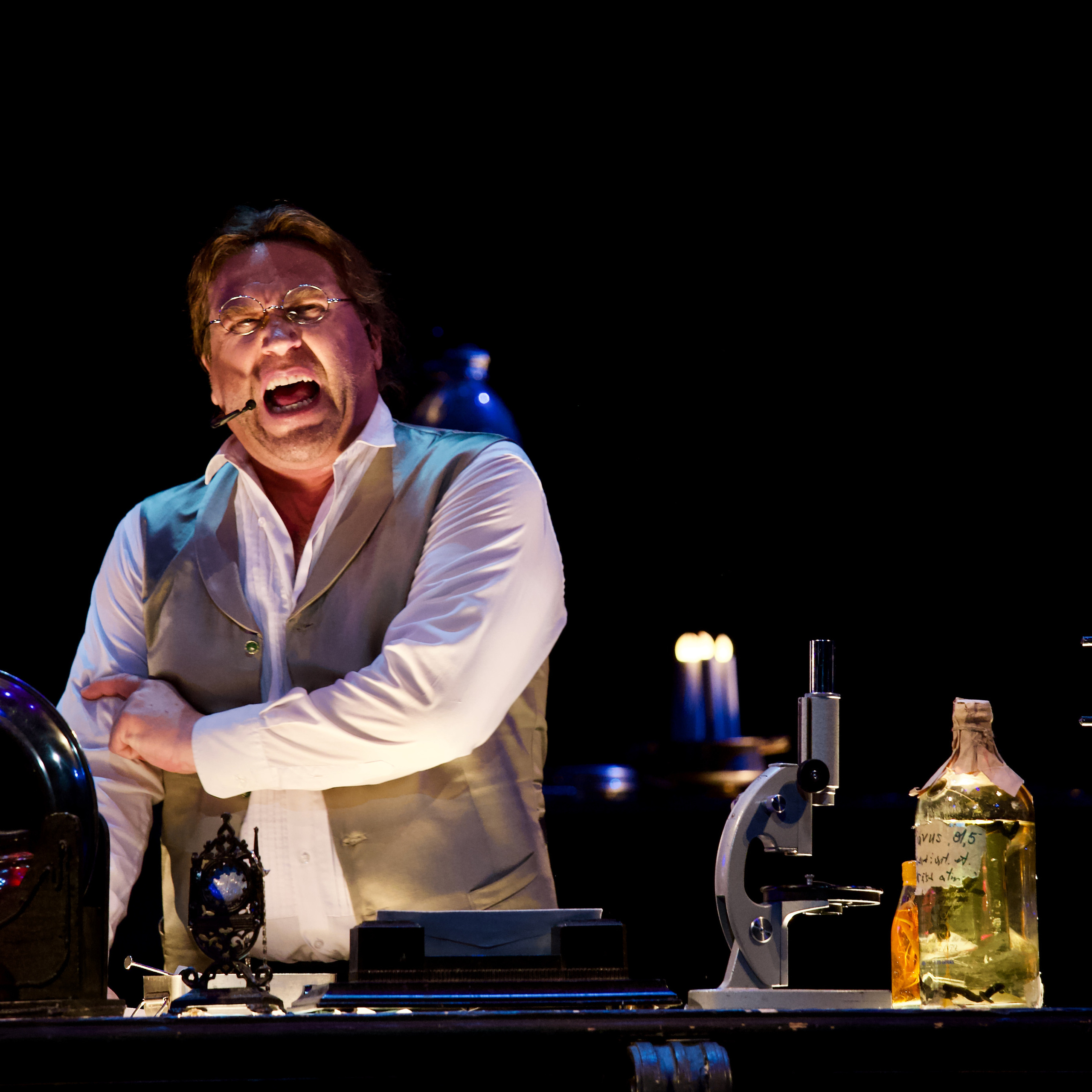 театр Моссовета: Странная история доктора Джекила и мистера Хайда