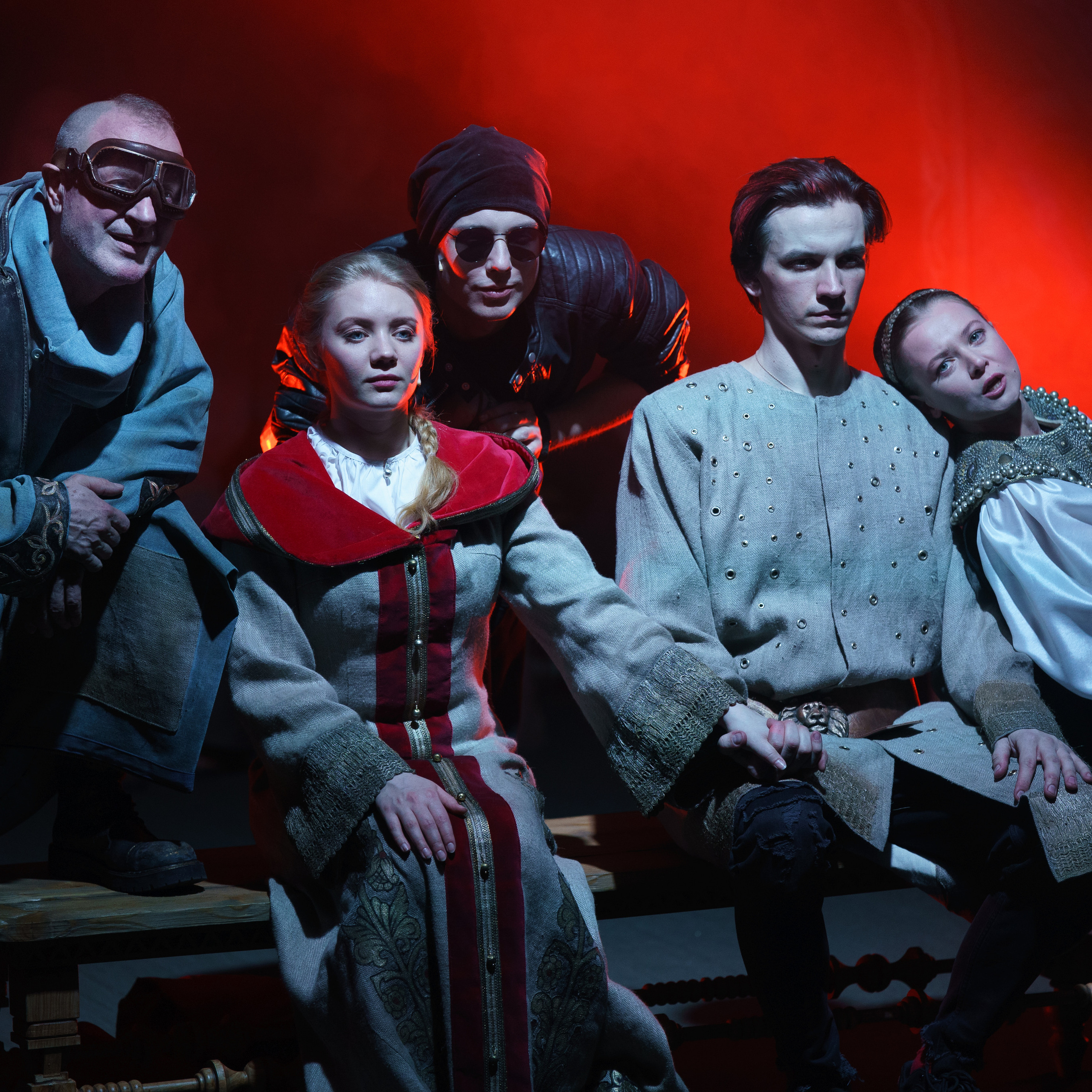 МХАТ Горького: Пётр и Феврония