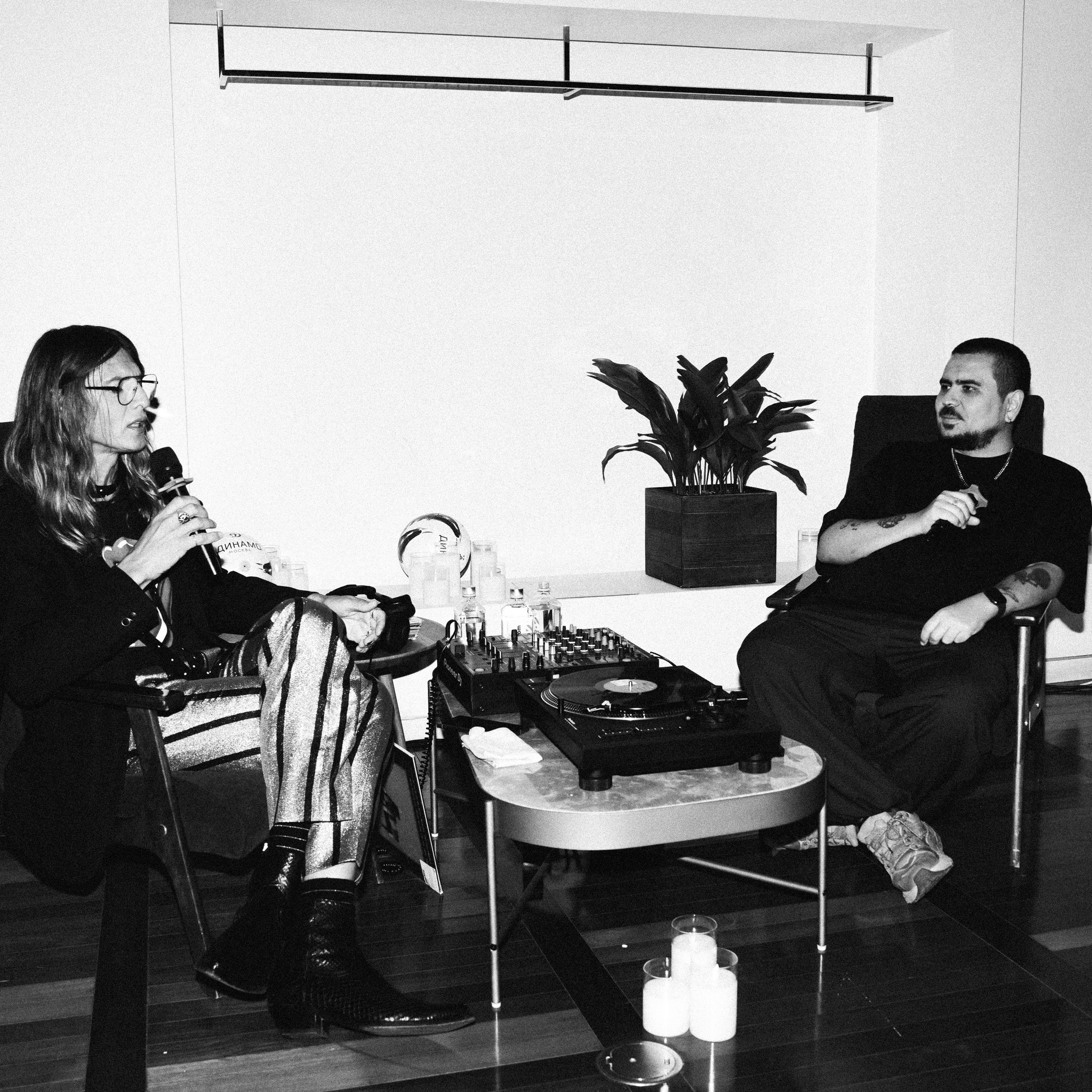 Стерео Дом. Влад Лисовец. ZAVALIHINA.RU