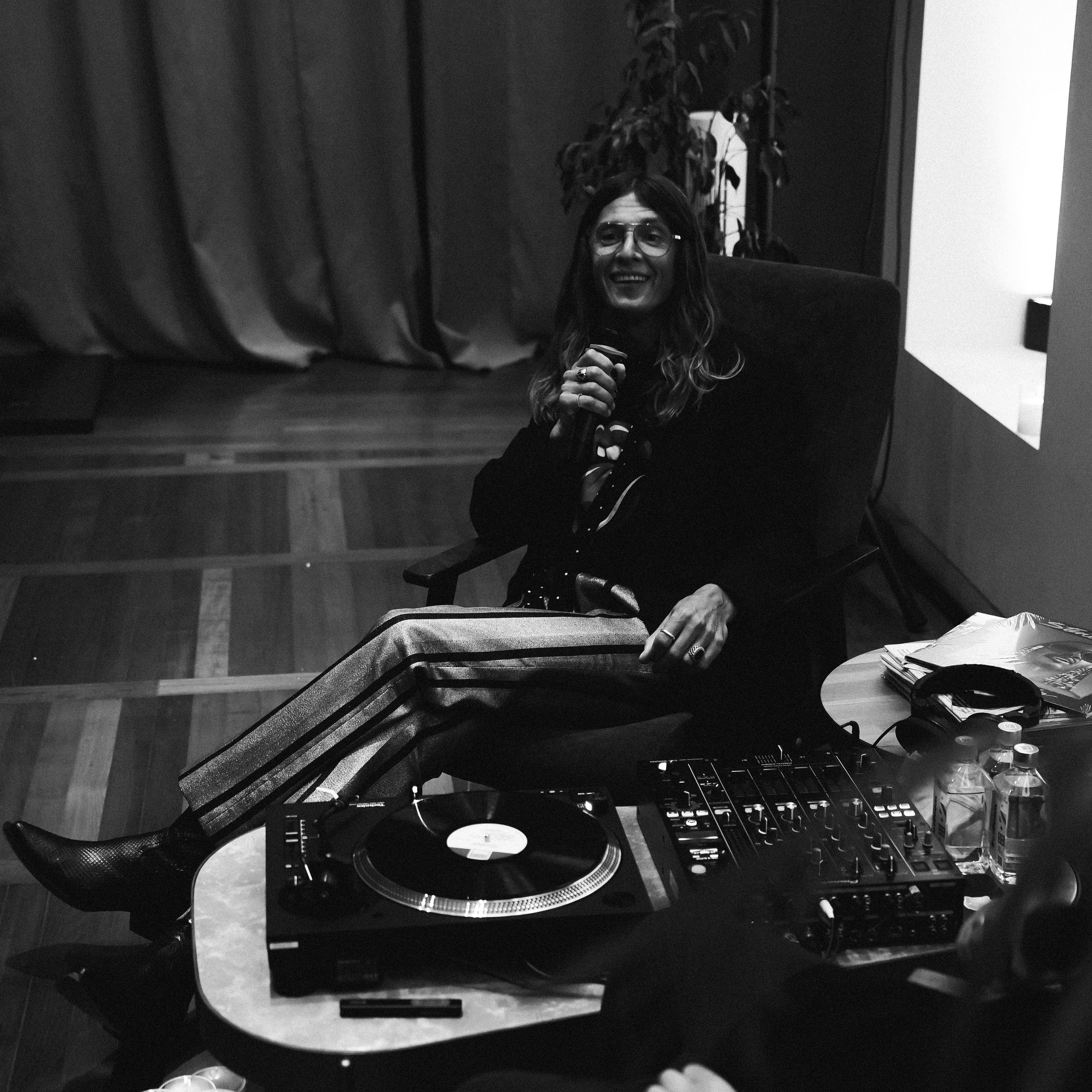 Стерео Дом. Влад Лисовец. ZAVALIHINA.RU