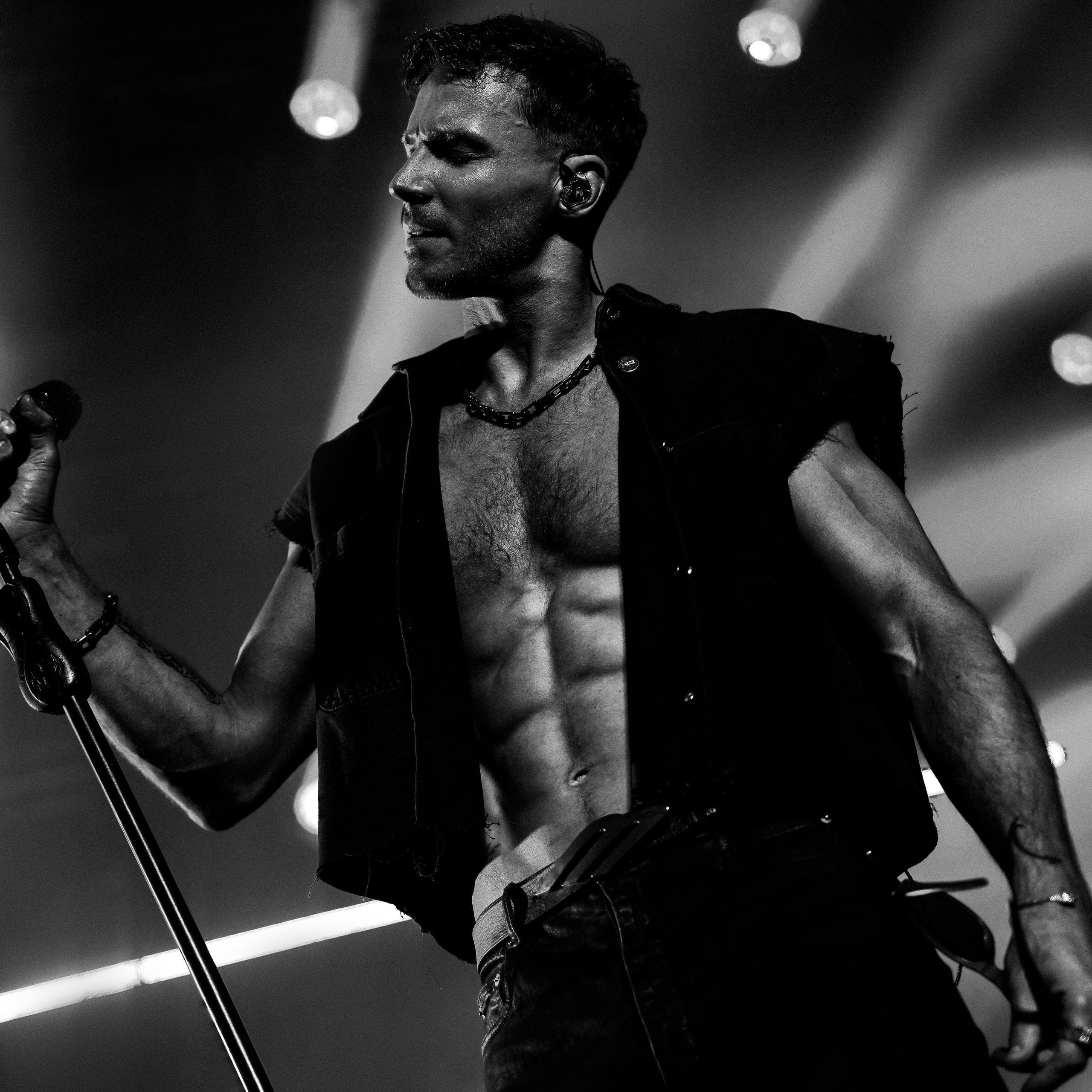 Олег Майами. ZAVALIHINA.RU