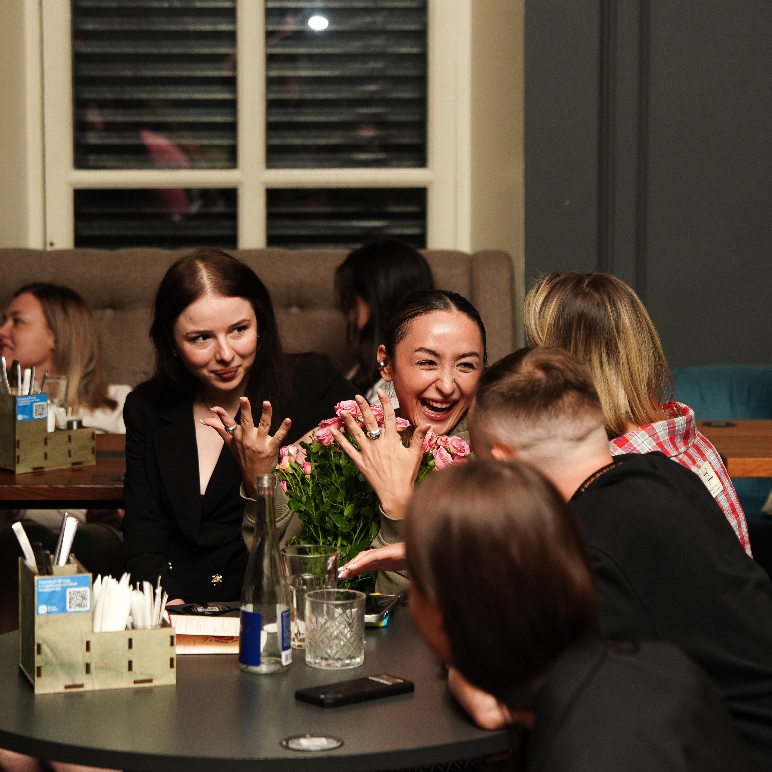 STAND UP CAFE «КОРОЧЕ ЕСТЬ ТЕМА». ZAVALIHINA.RU