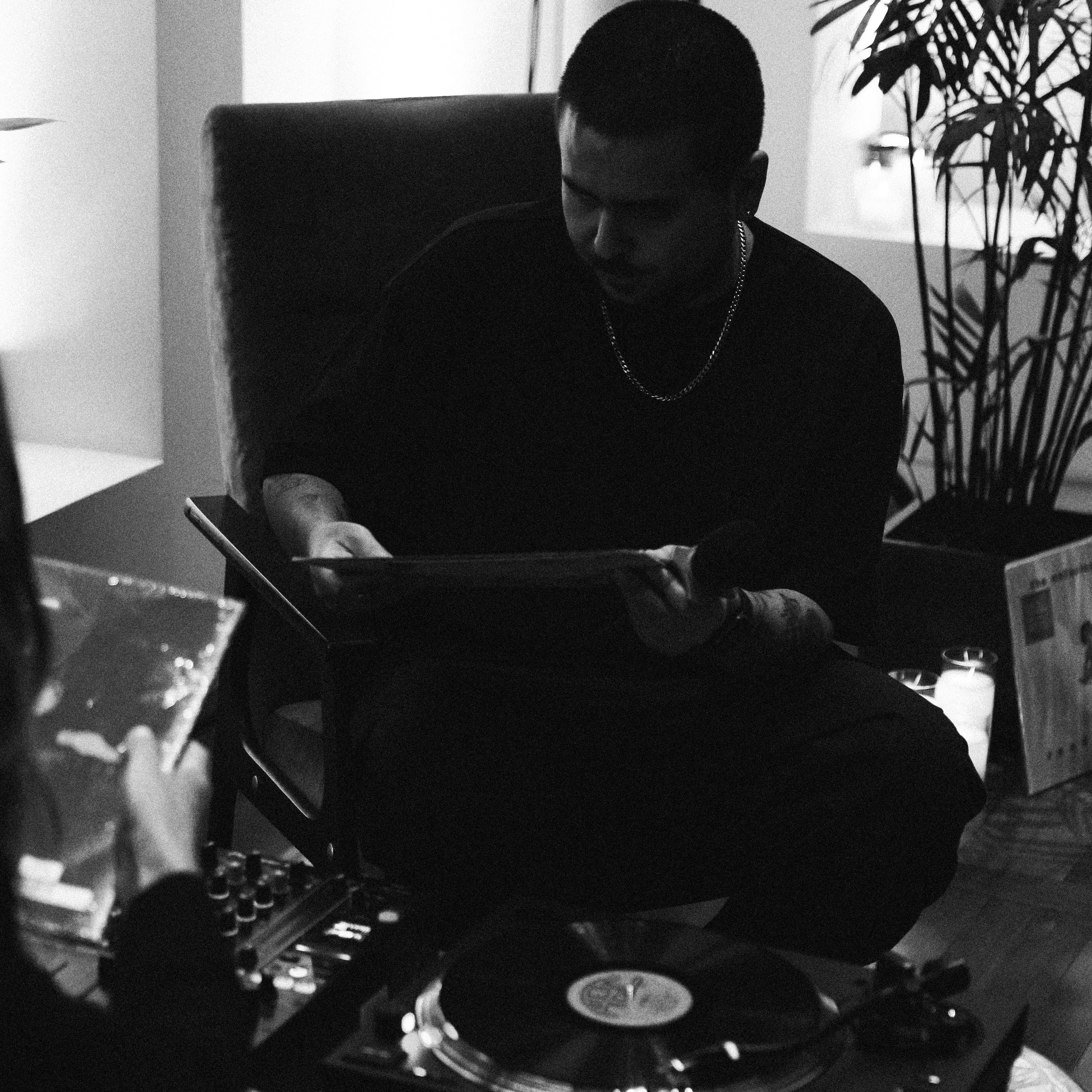 Стерео Дом. Влад Лисовец. ZAVALIHINA.RU