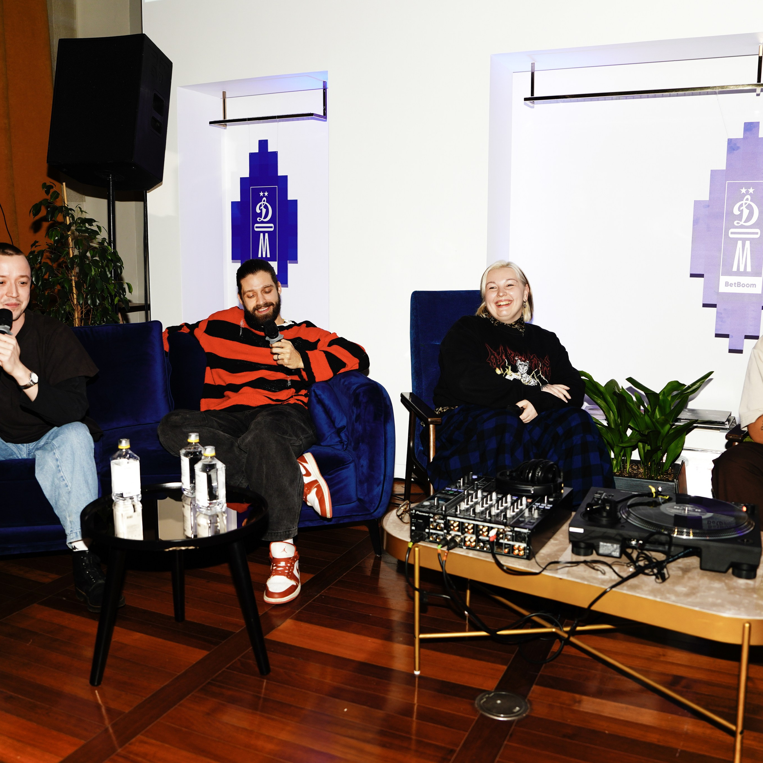 Стерео Дом. Сироткин. ZAVALIHINA.RU