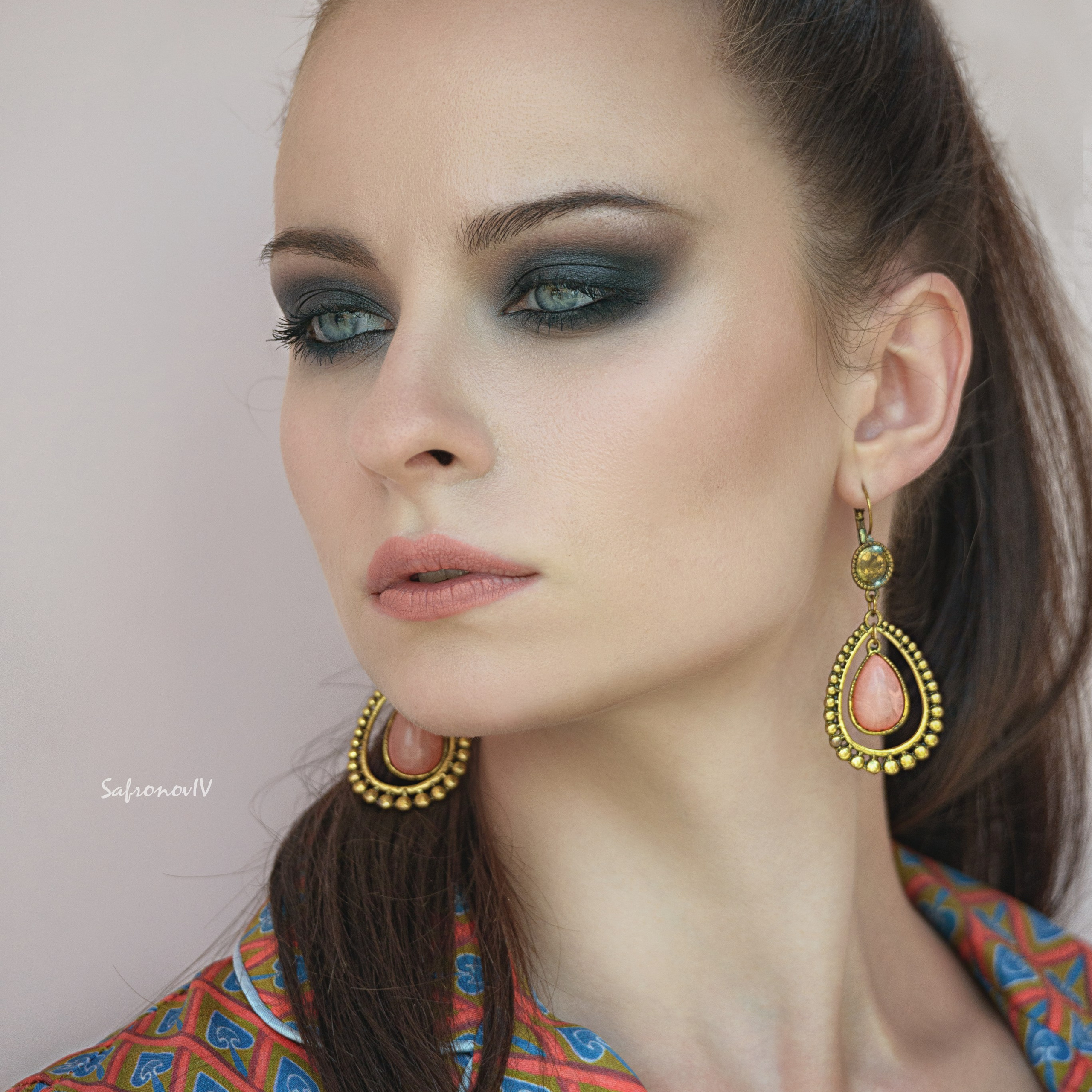 ФОТОСЪЕМКА В СТУДИИ. Safronov Ivan — a portrait photographer in Moscow