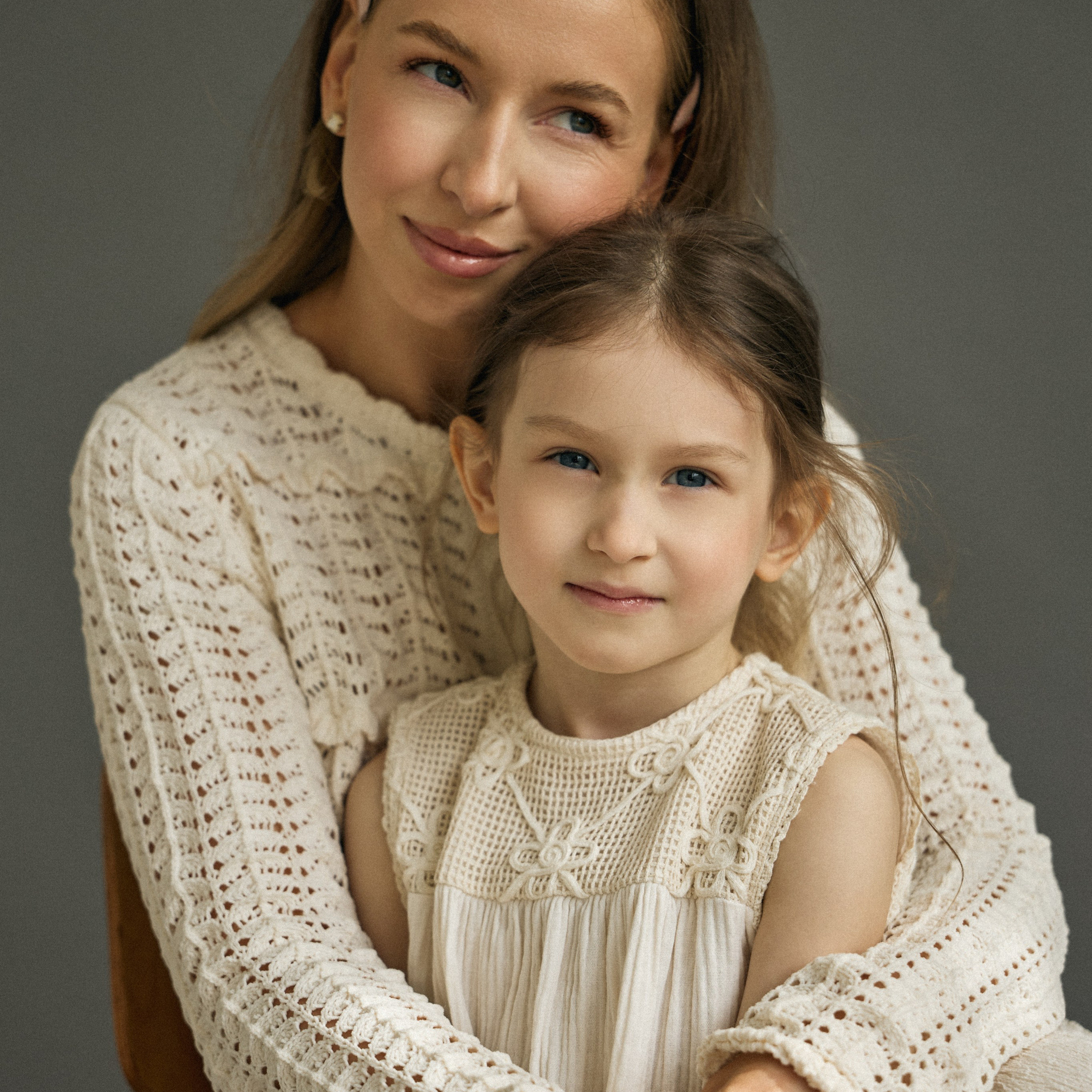 N&E