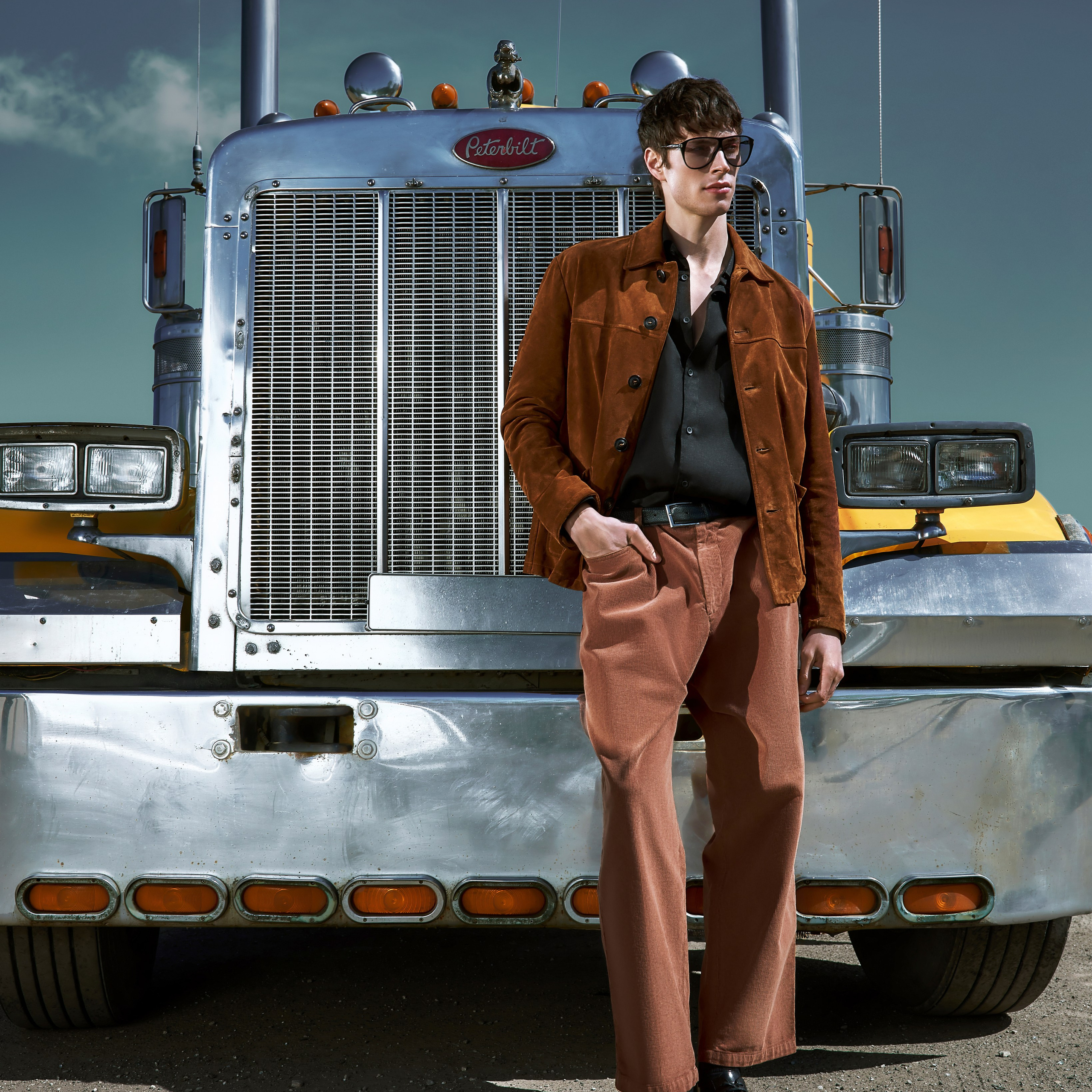 No One Truck. Professional retoucher