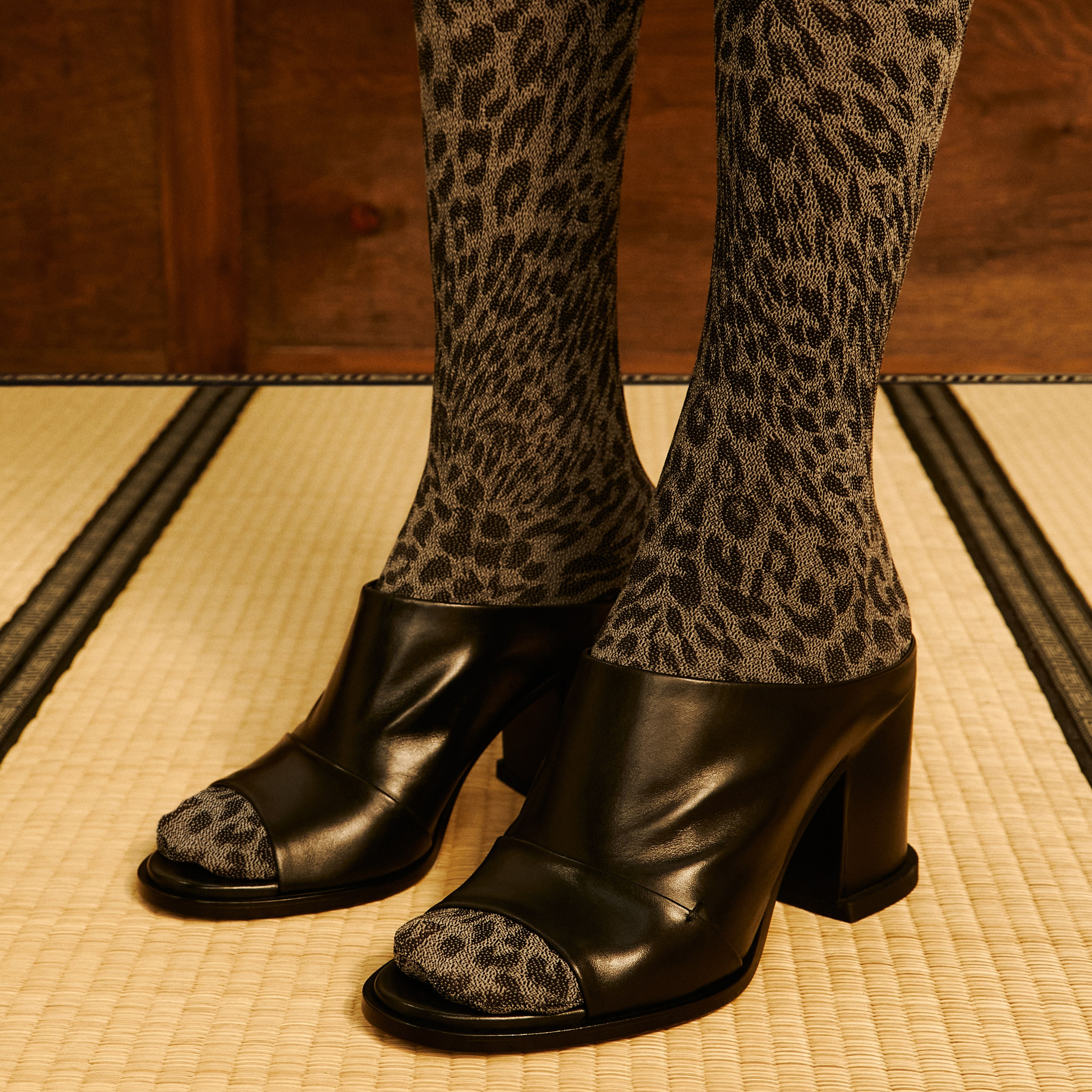 No One Japan. Professional retoucher