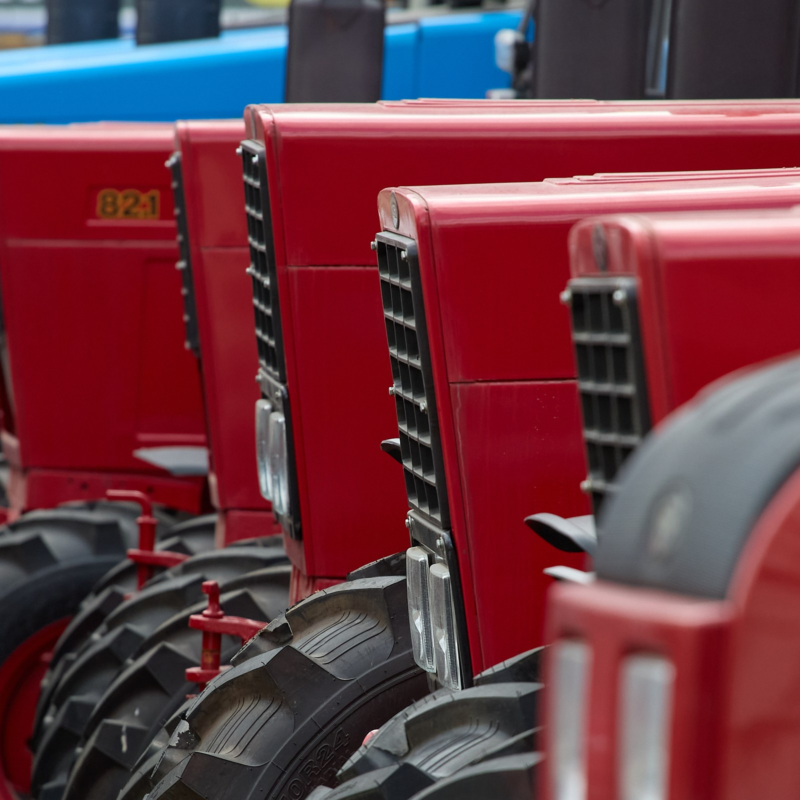 Фотосессия выставки и продажи сельхозтехники. Коммерческий фотограф для бизнеса в Томске Дмитрий Ельчанинов