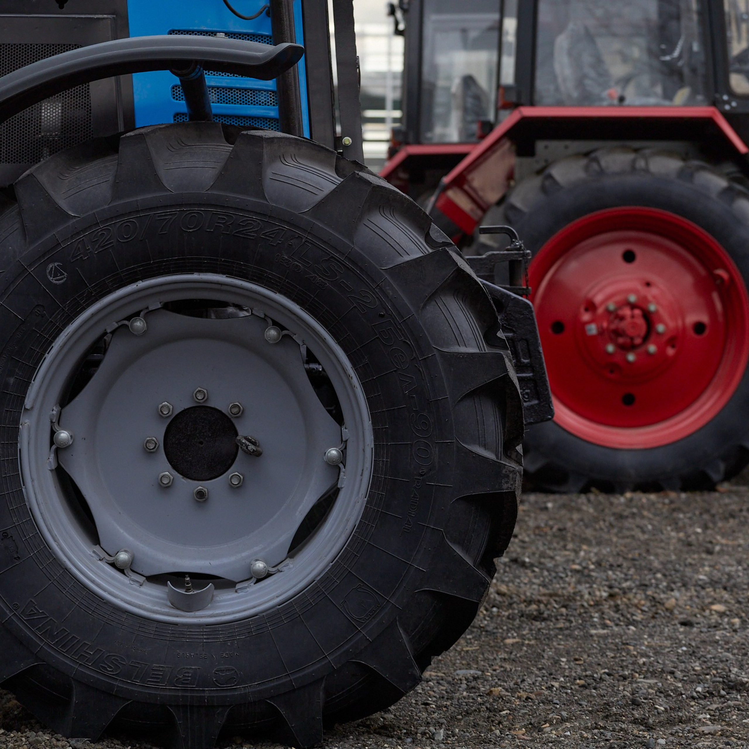 Фотосессия выставки и продажи сельхозтехники. Коммерческий фотограф для бизнеса в Томске Дмитрий Ельчанинов