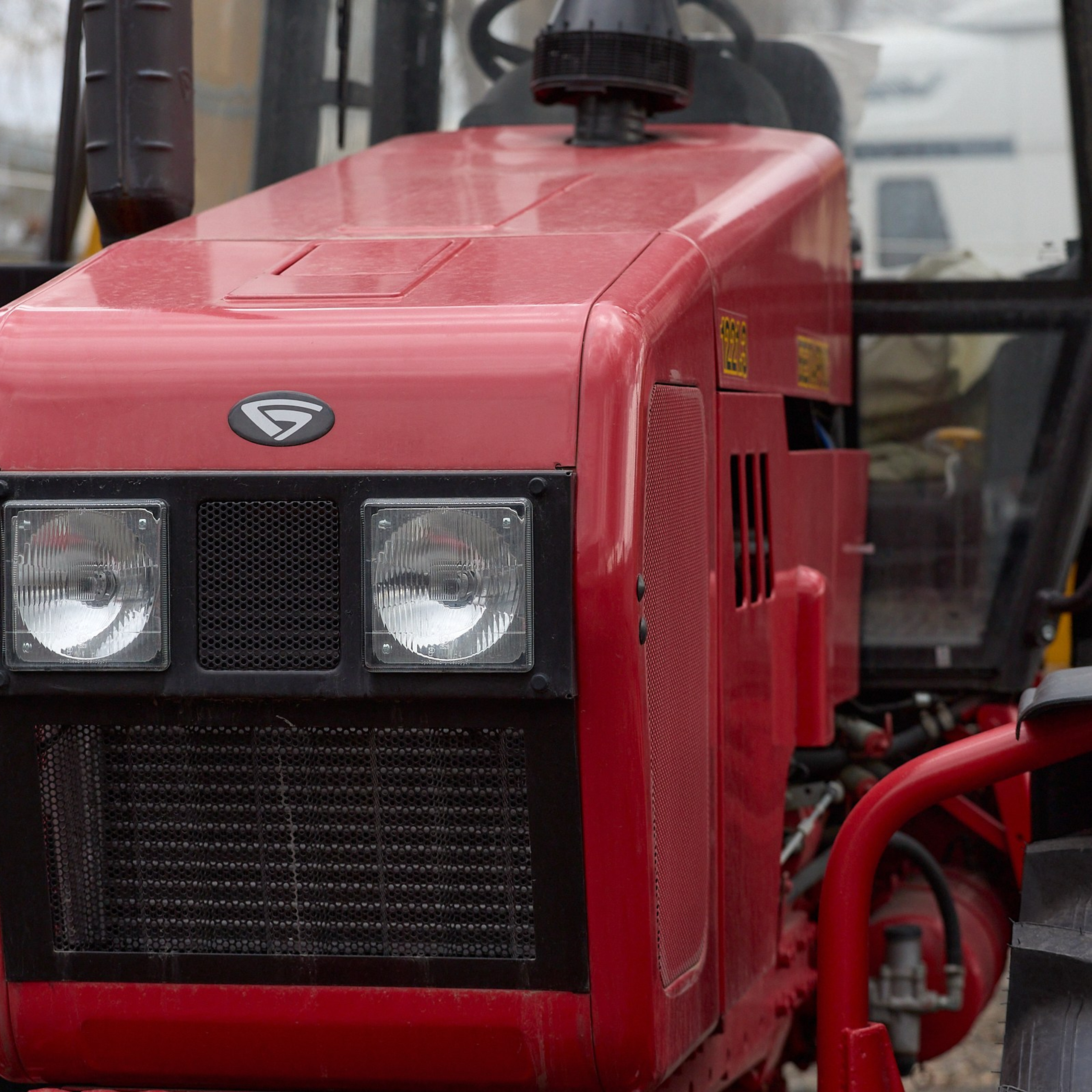 Фотосессия выставки и продажи сельхозтехники. Коммерческий фотограф для бизнеса в Томске Дмитрий Ельчанинов