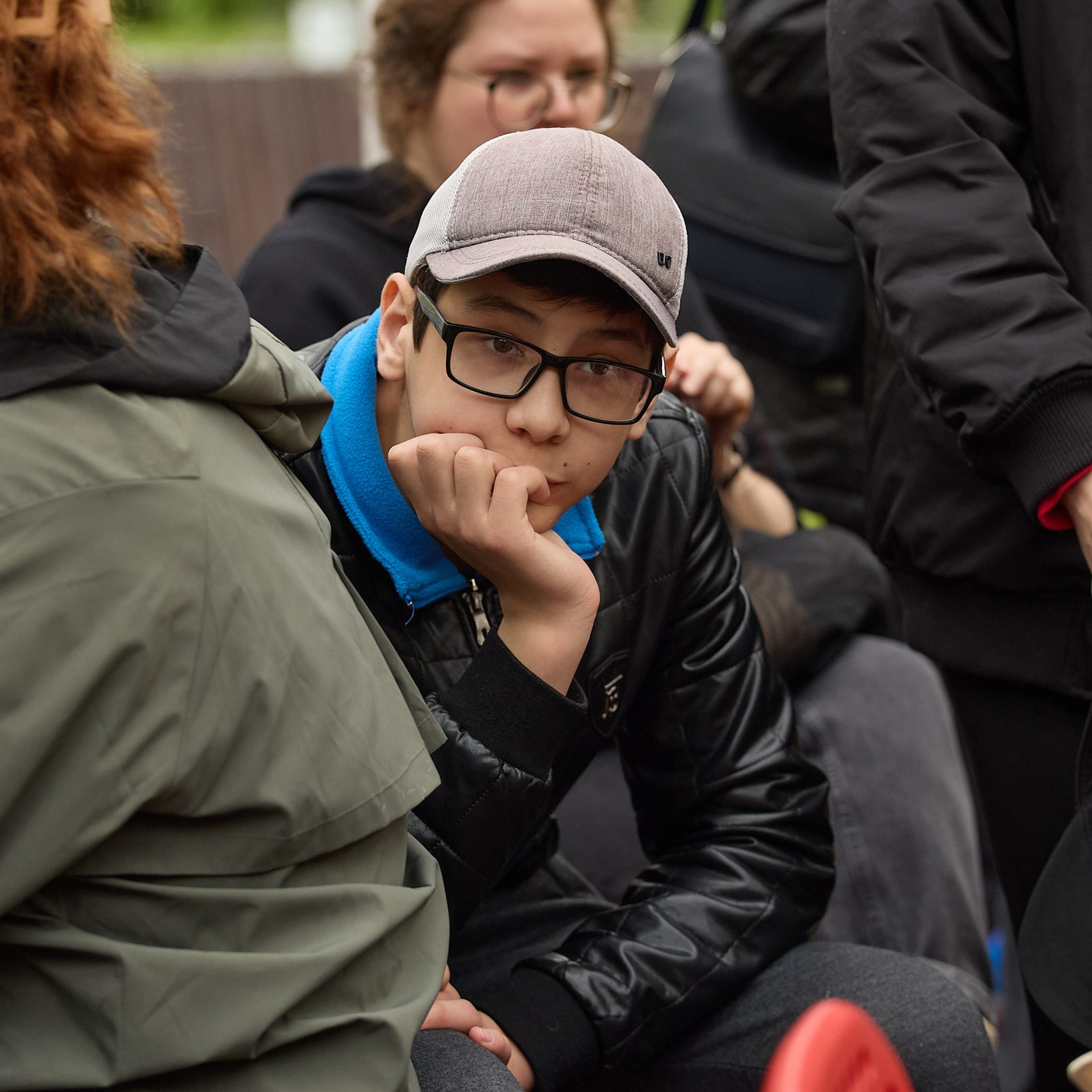 «День вязания на публике 2024» фотосъёмка мероприятия в Городском саду, полная версия. Коммерческий фотограф для бизнеса в Томске Дмитрий Ельчанинов