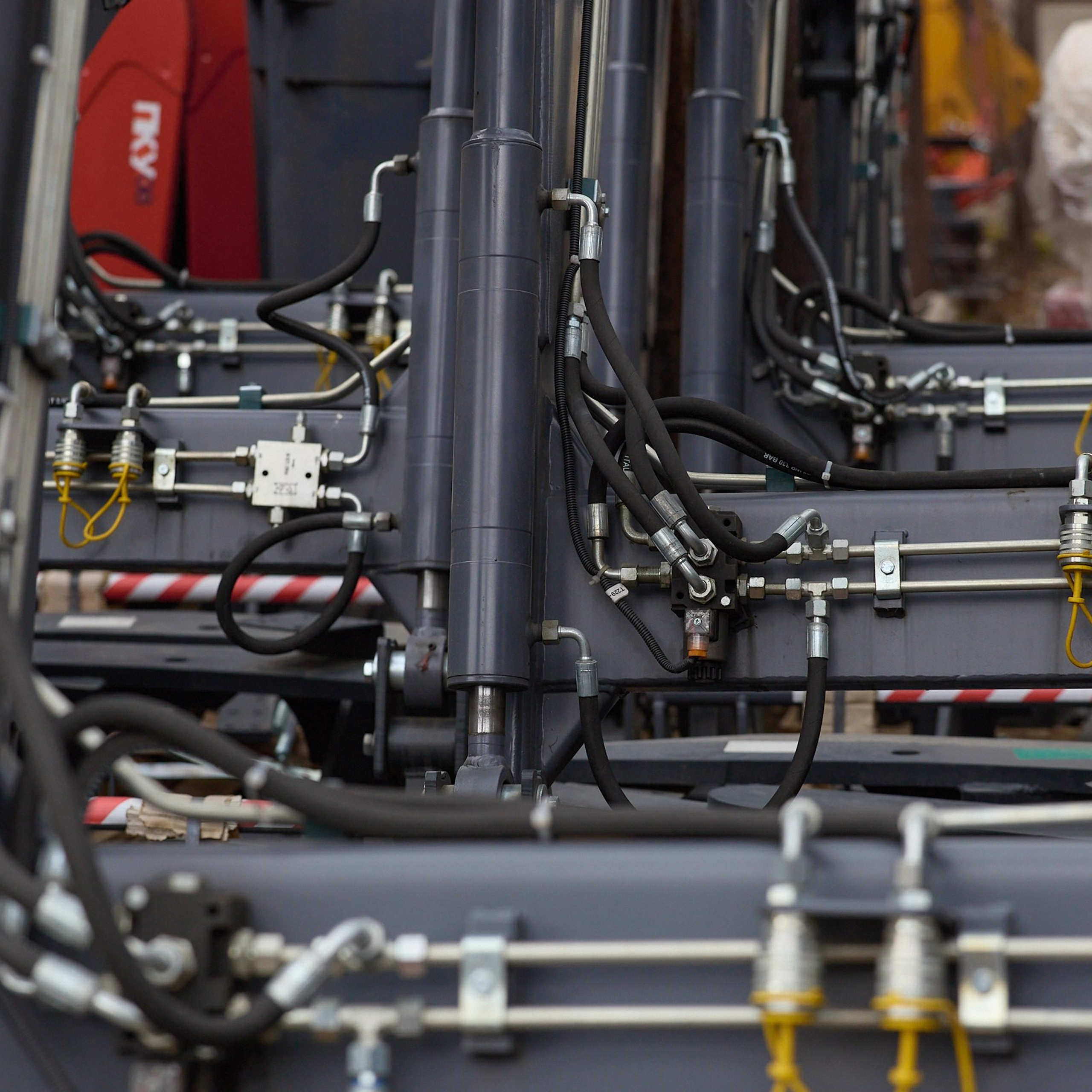 Фотосессия выставки и продажи сельхозтехники. Коммерческий фотограф для бизнеса в Томске Дмитрий Ельчанинов