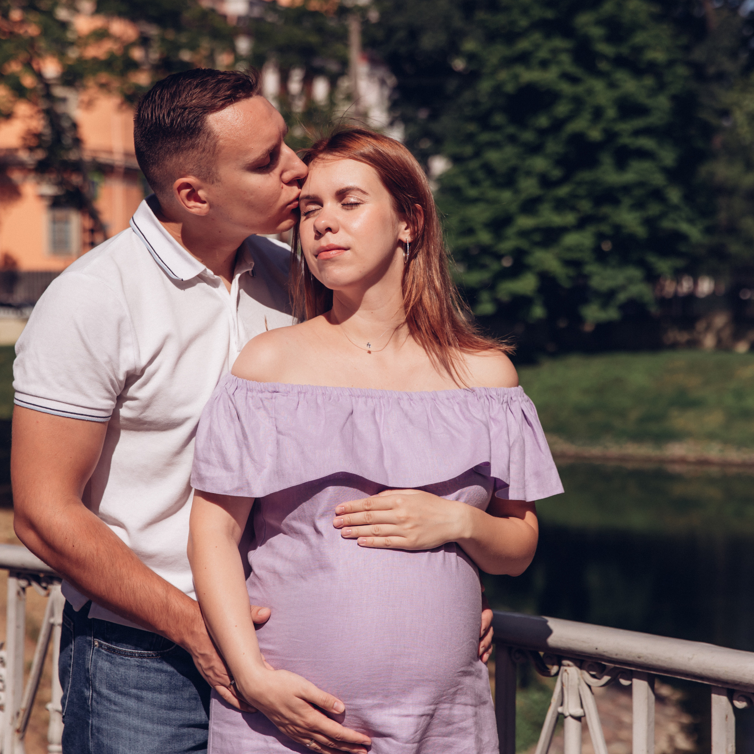 Света, прогулка в Михайловском