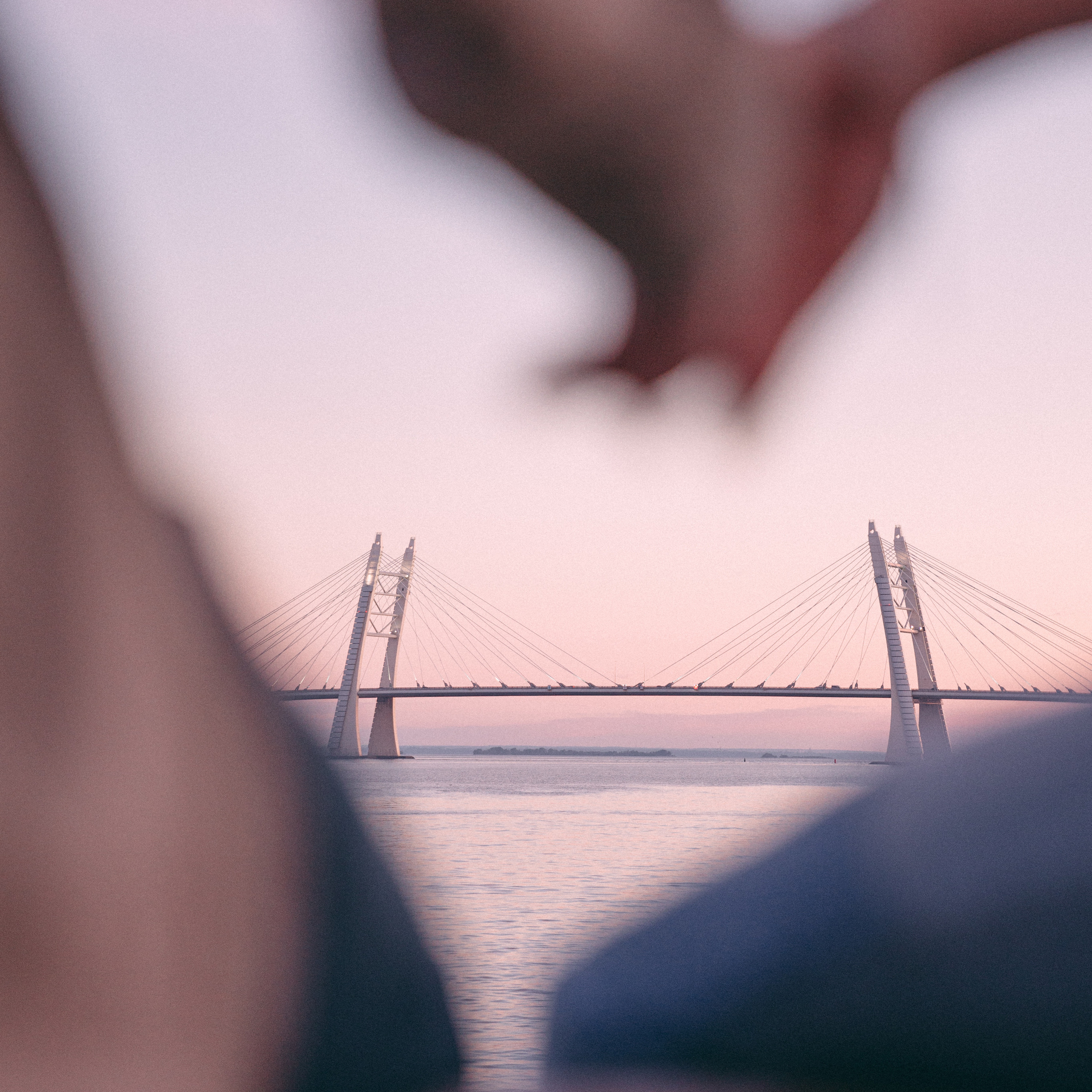 Женя и Альмира, Севкабель