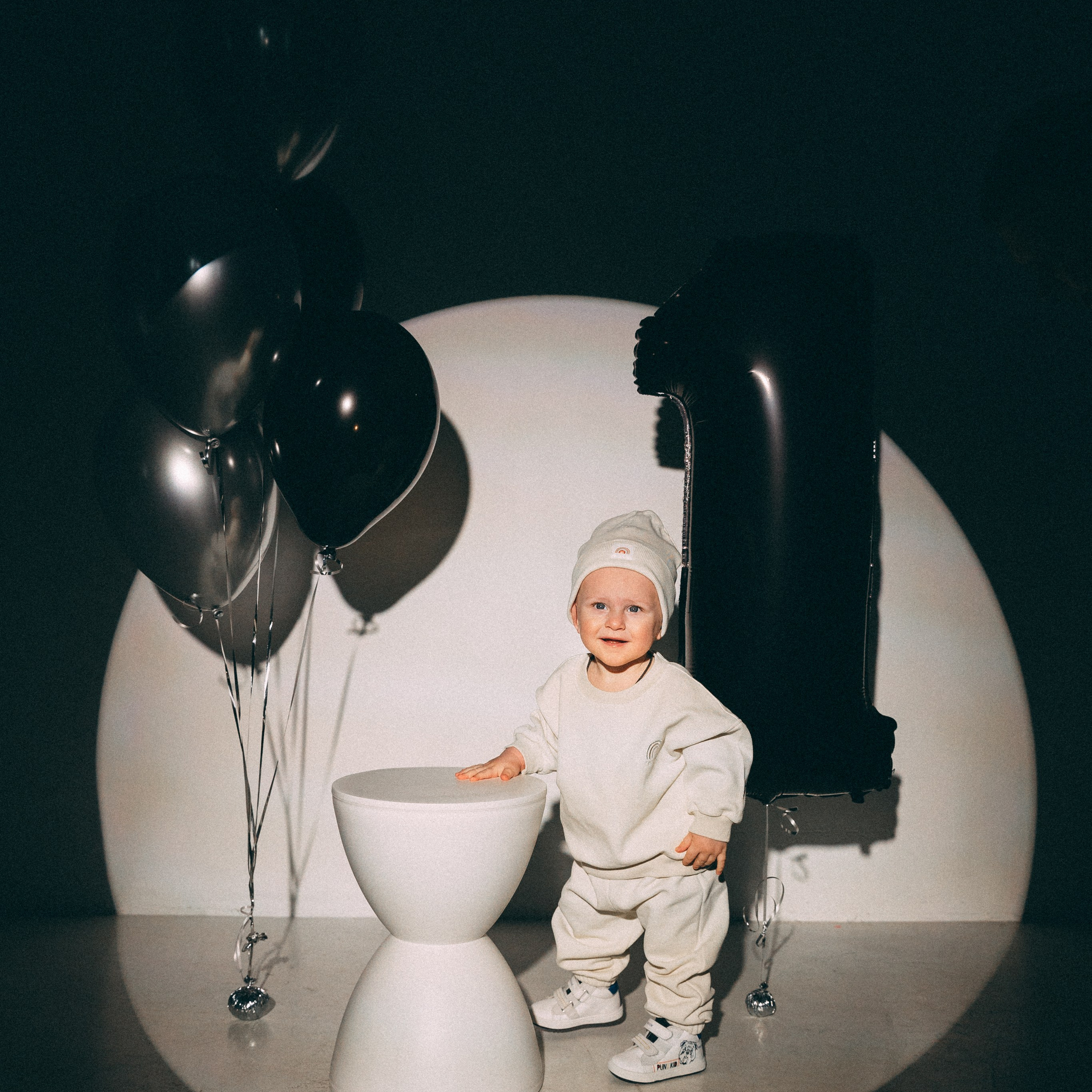 Годик Макса