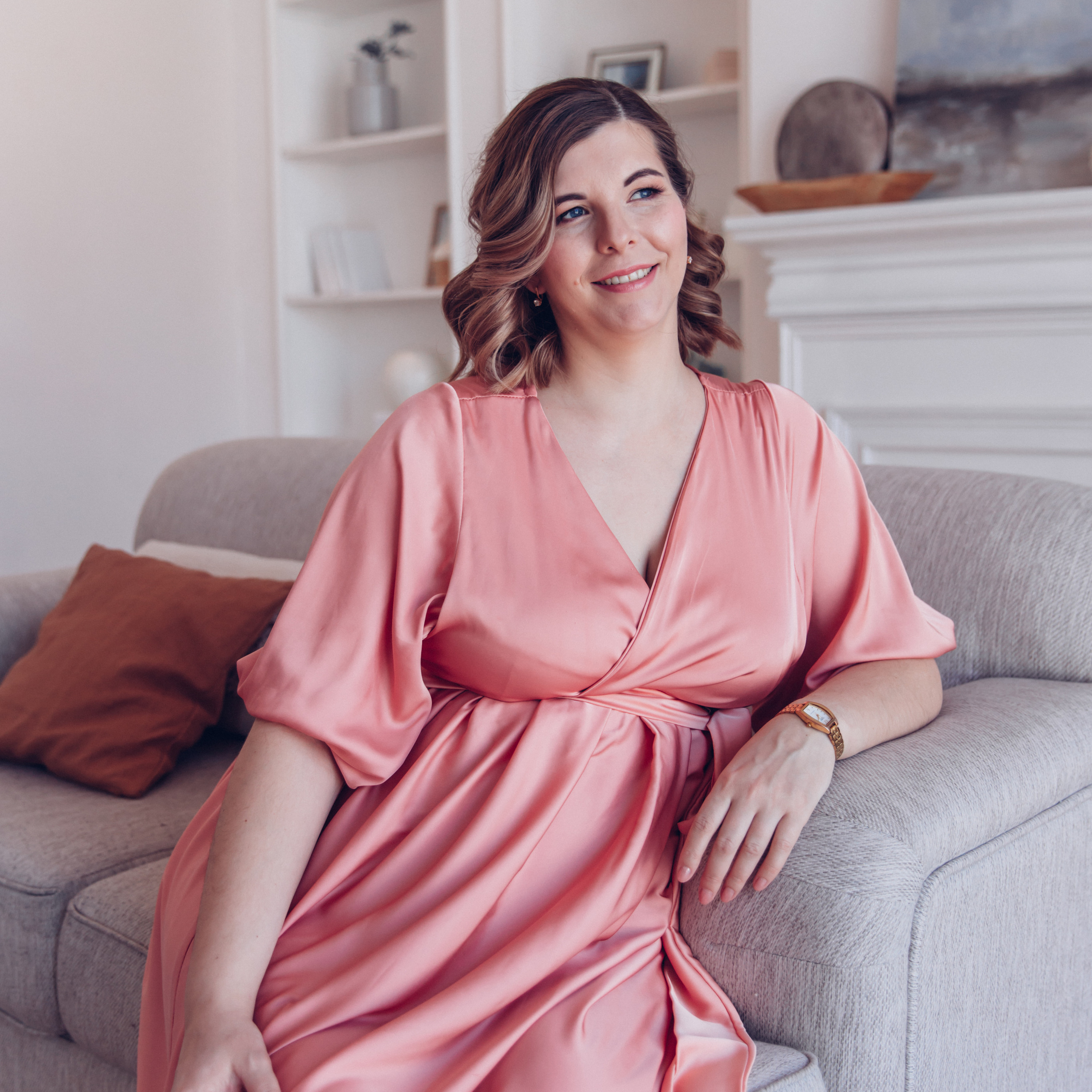 Наташа, студия Мимика