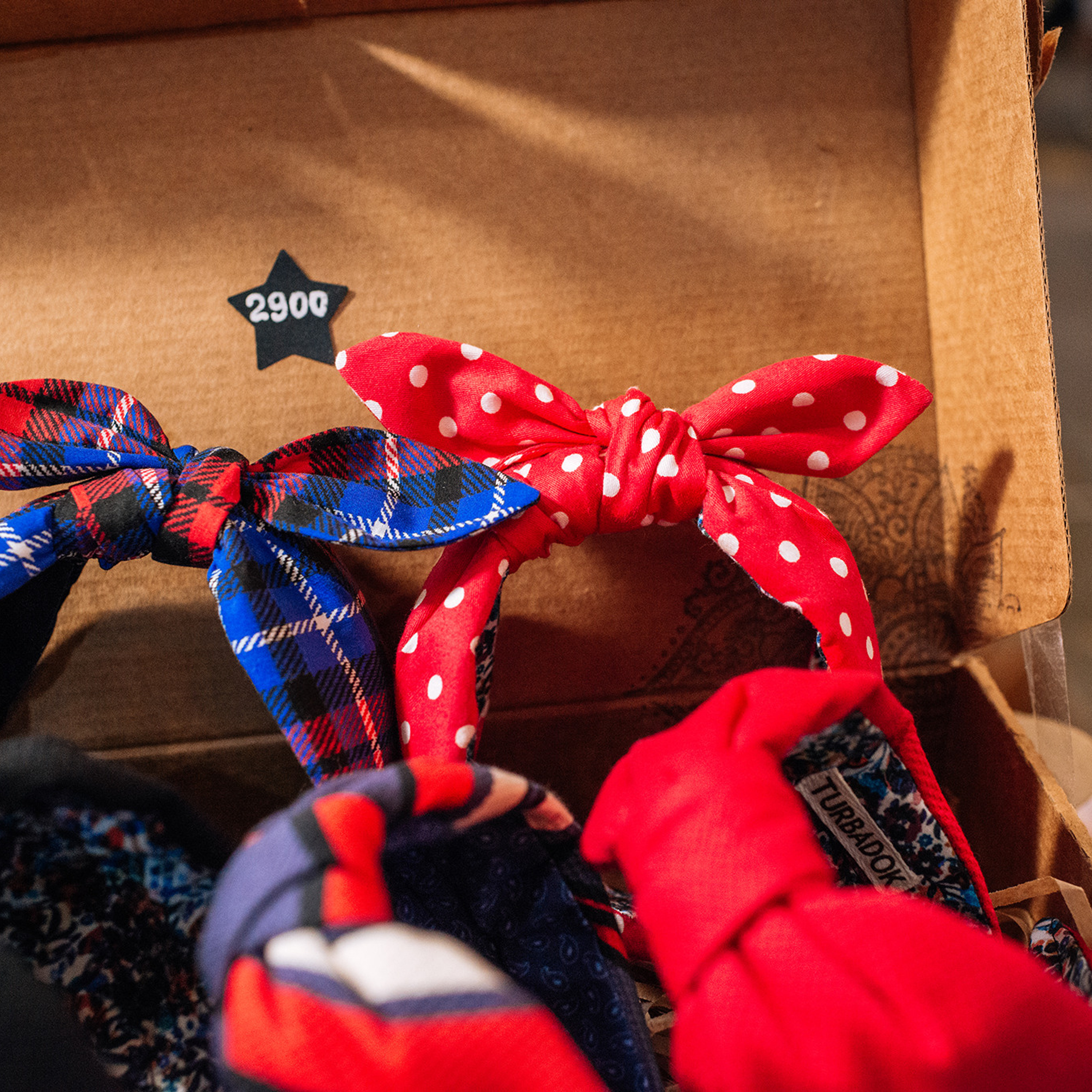 TURBADOK. Ободок с подвесками