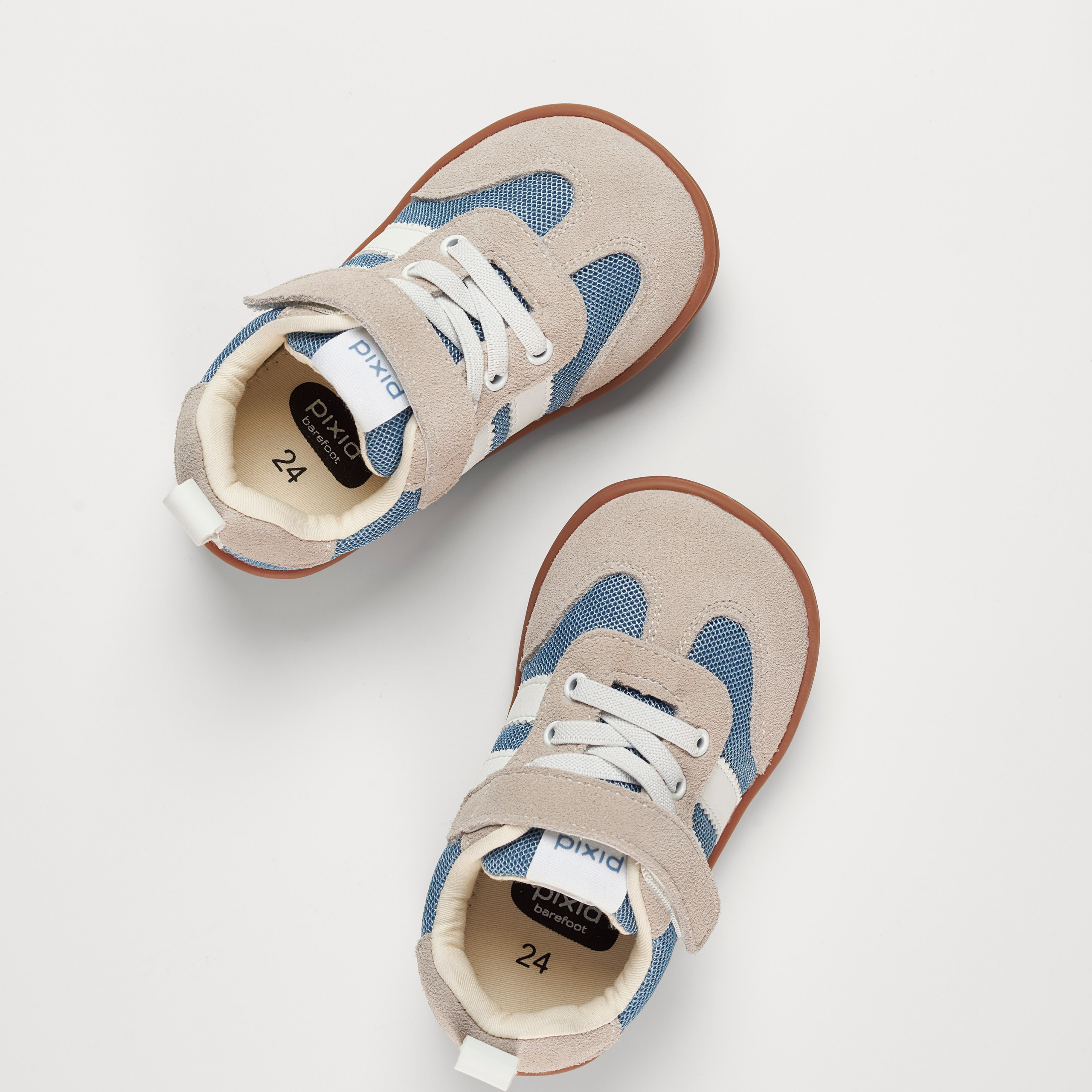 Каталог на белом фоне