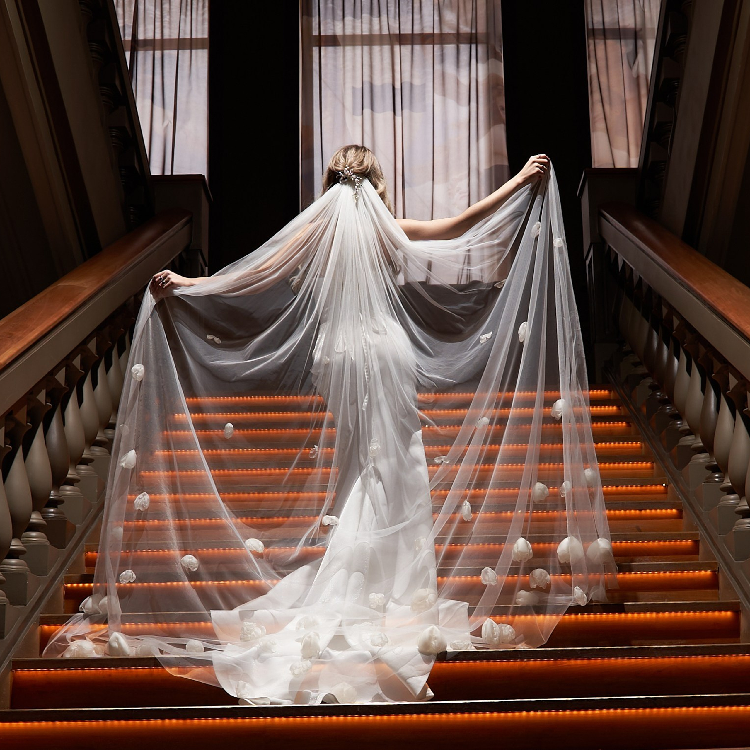 Свадебная фотосессия в Гранд-кафе Ампир